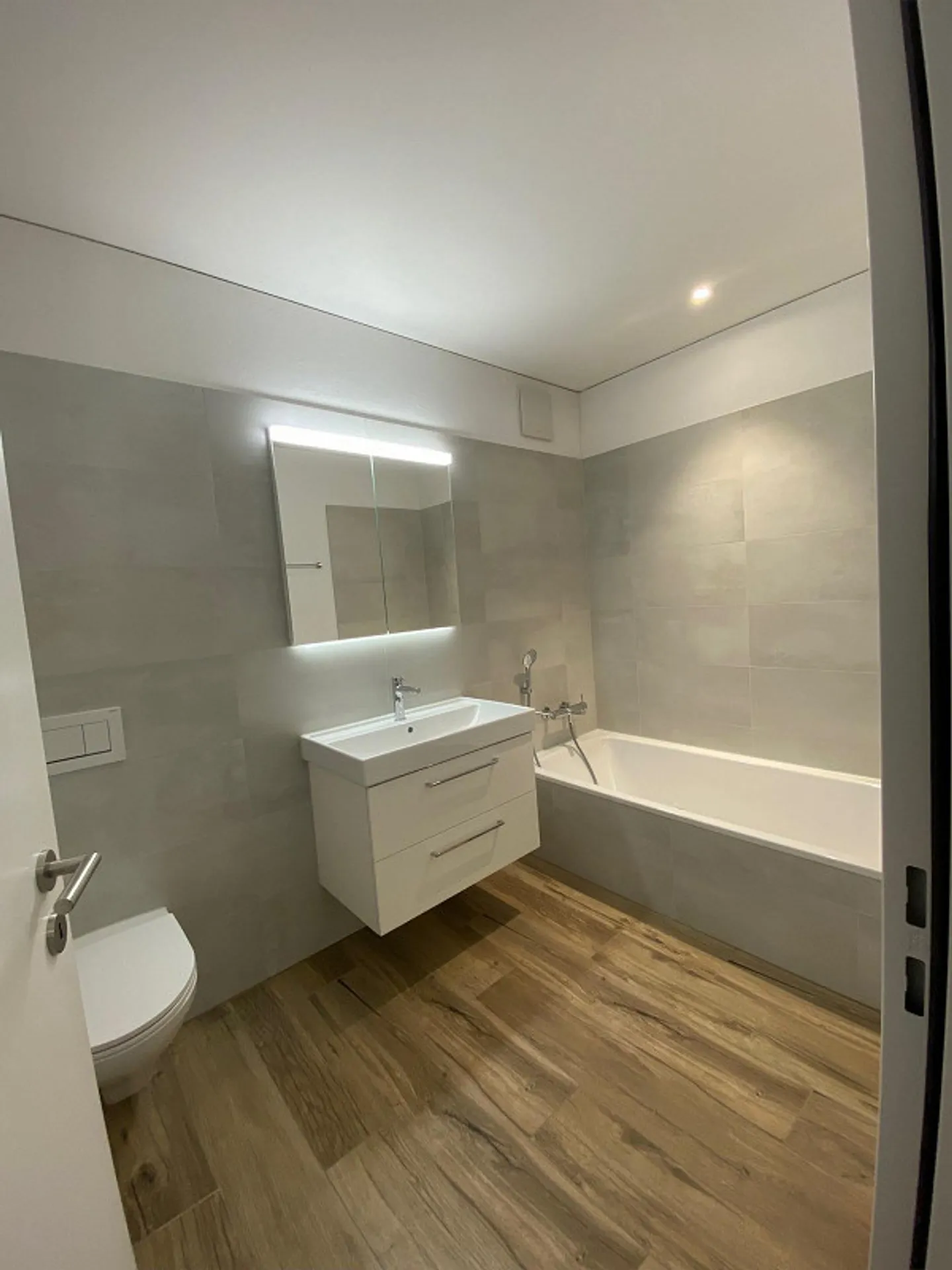 4 1/2 stanze con raffreddamento - Foto 3 di 12