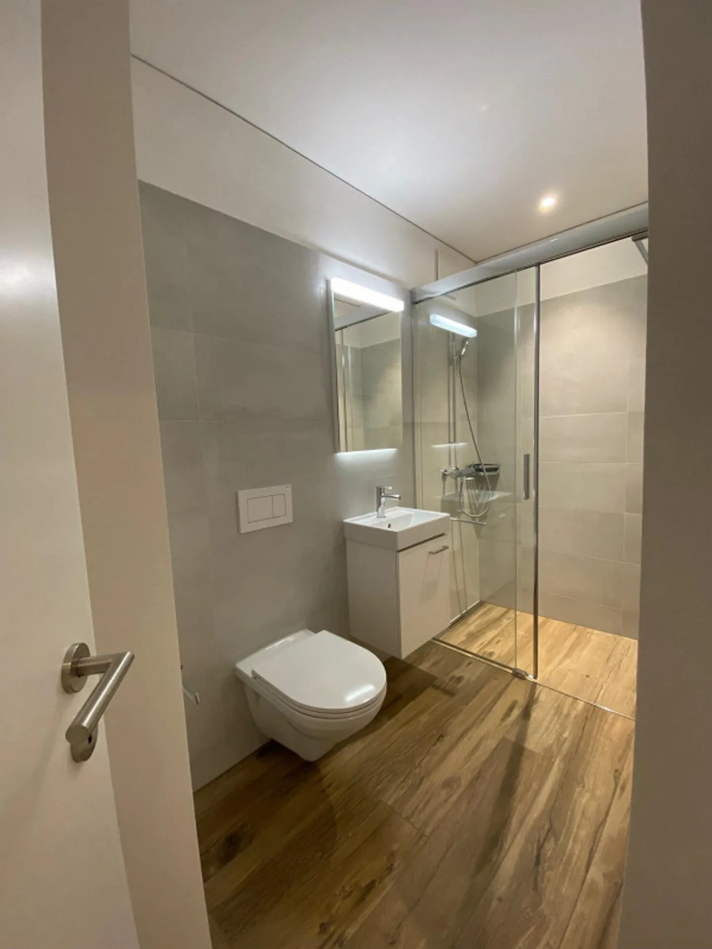 4 1/2 stanze con raffreddamento - Foto 4 di 12