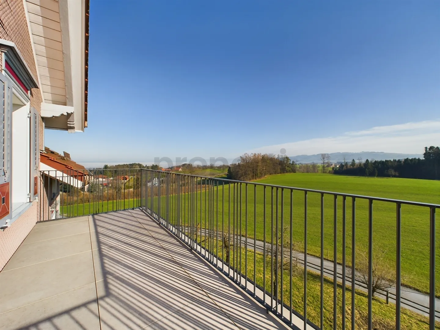 Gemütliche 4.5-Zimmer Wohnung in Lömmenschwil mit Seeblick - Foto 9 von 10