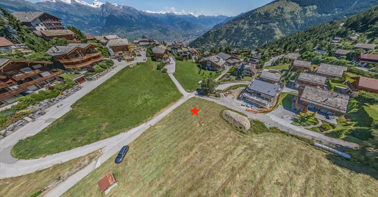 Prime Building Lot in Haute-Nendaz - Photo 1 of 7