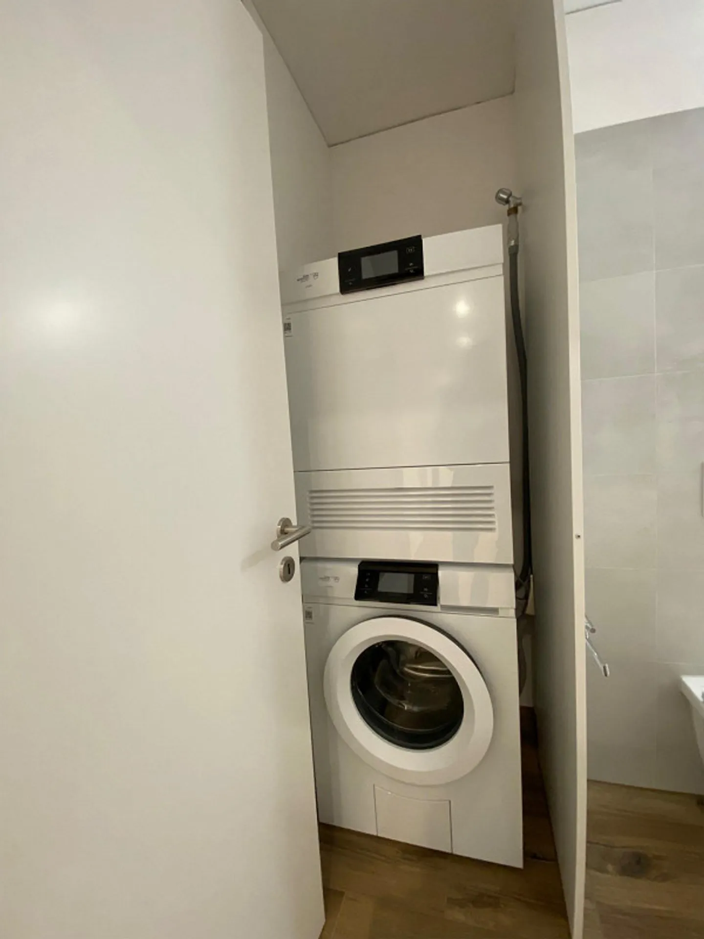 4 1/2 stanze con raffreddamento - Foto 9 di 12