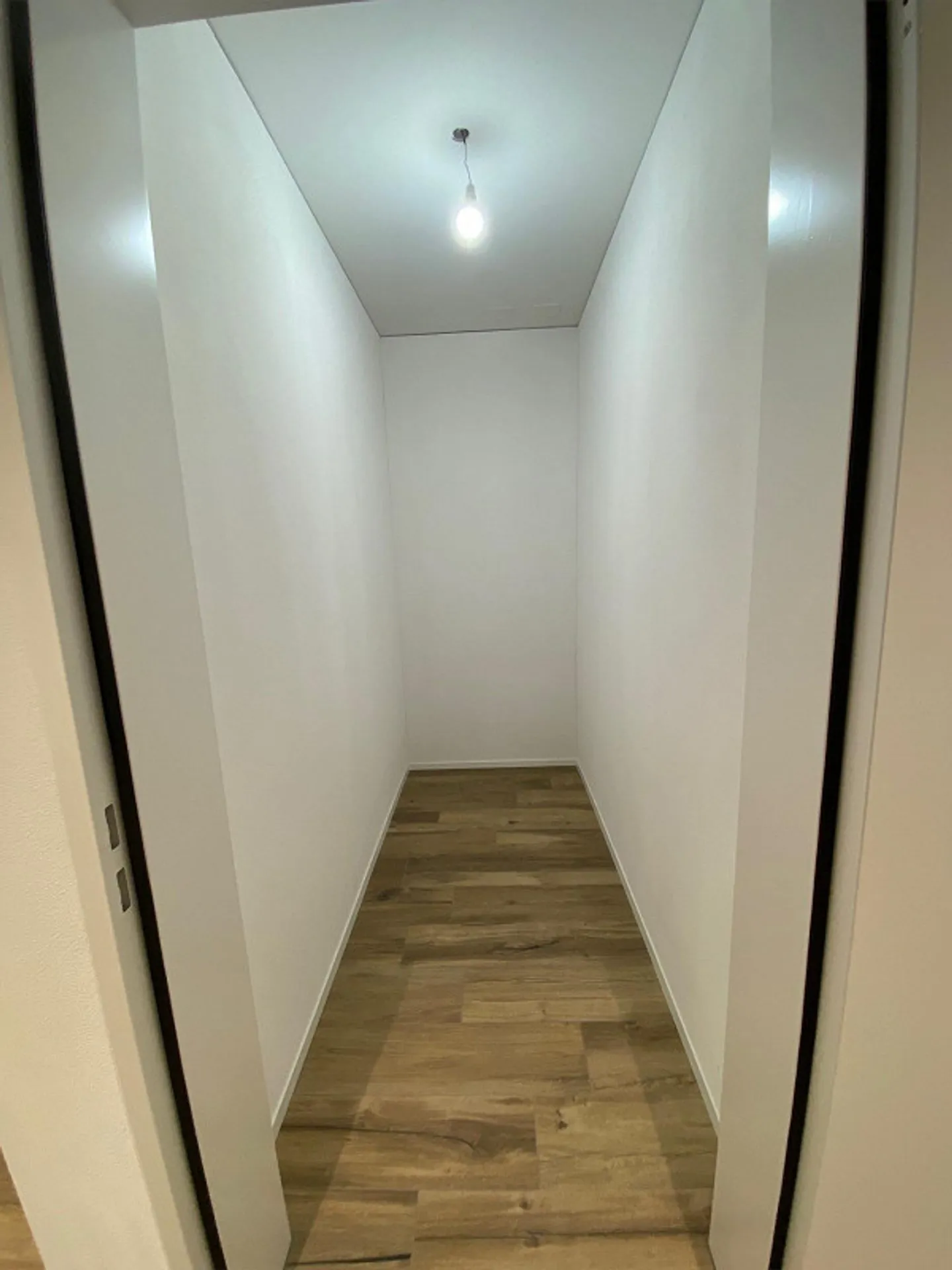 4 1/2 stanze con raffreddamento - Foto 11 di 12