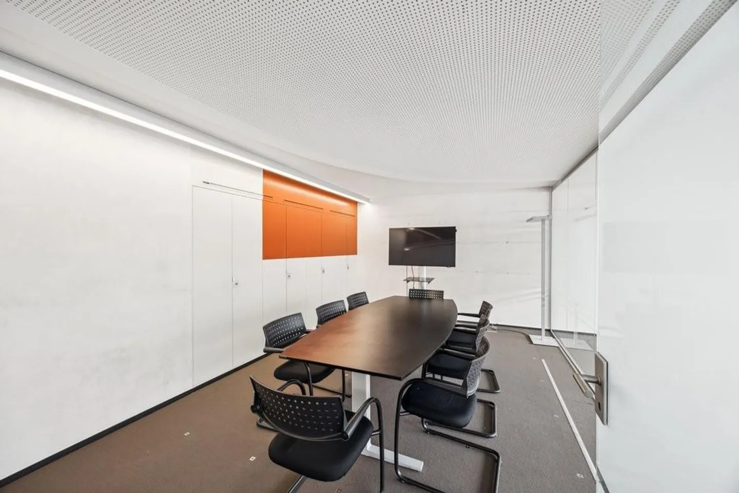 Bureau représentatif près de la gare avec forte présence - Photo 7 sur 12