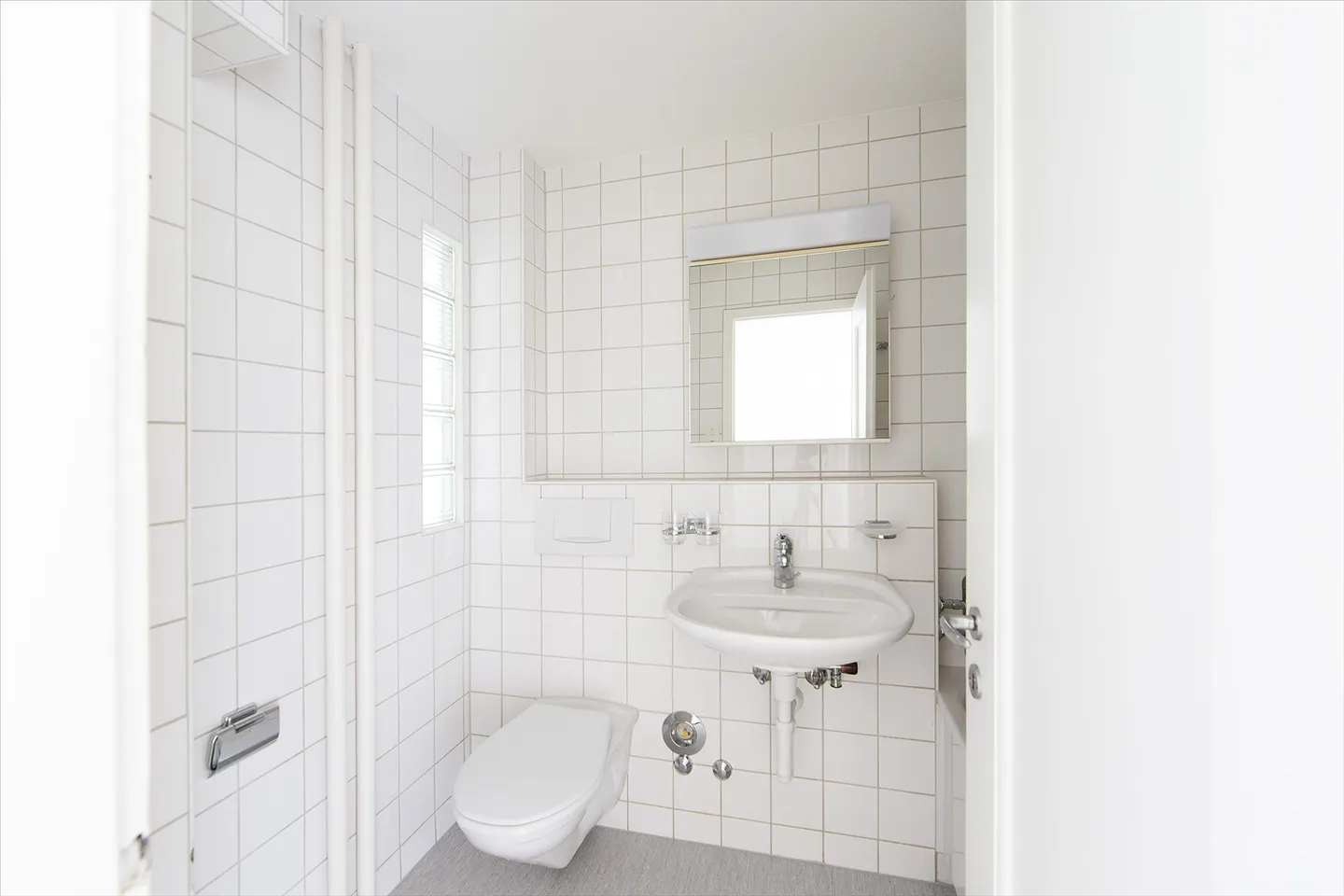 Apartment for rent - Photo 5 of 8