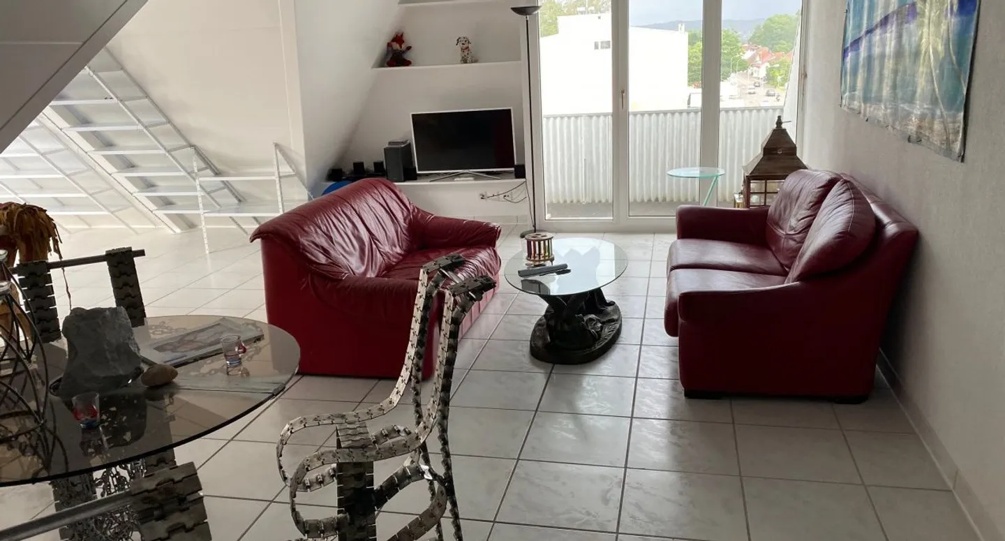 3- ZIMMER WOHNUNG 75M2 1200.-,  1- ZIMMER- WHG  850.-, 6- ZIMMER 150M2 2000.- - Foto 20 von 34