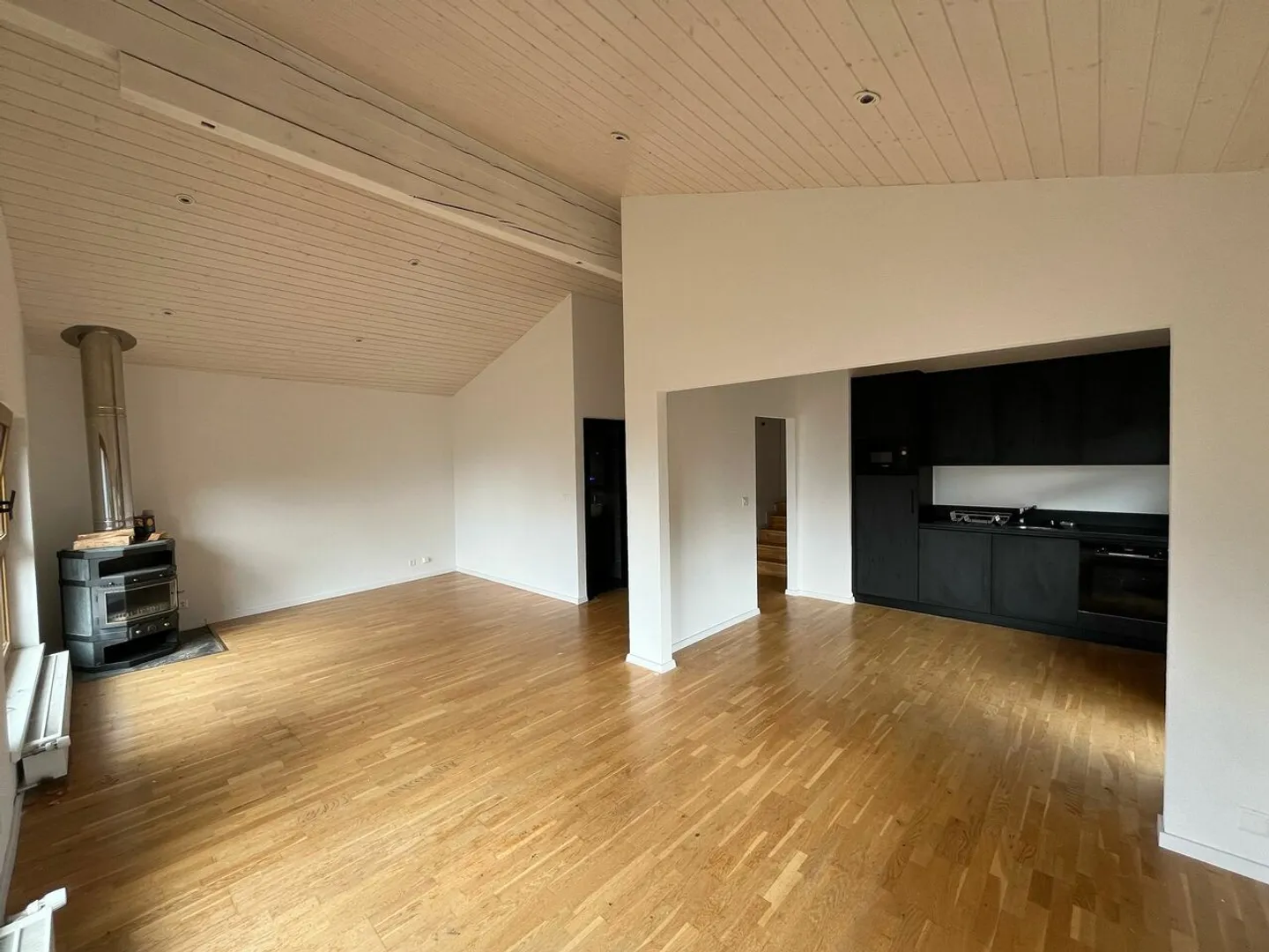 Appartement à louer - Photo 2 sur 9