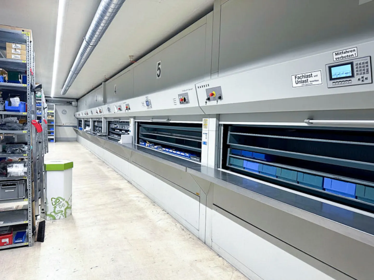 TOP POSTO DI LAVORO IN UNA POSIZIONE IDEALE - Foto 4 di 8