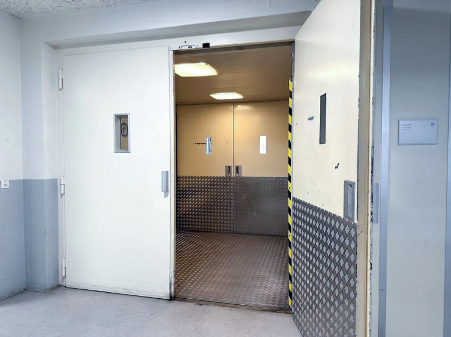 TOP POSTO DI LAVORO IN UNA POSIZIONE IDEALE - Foto 6 di 8