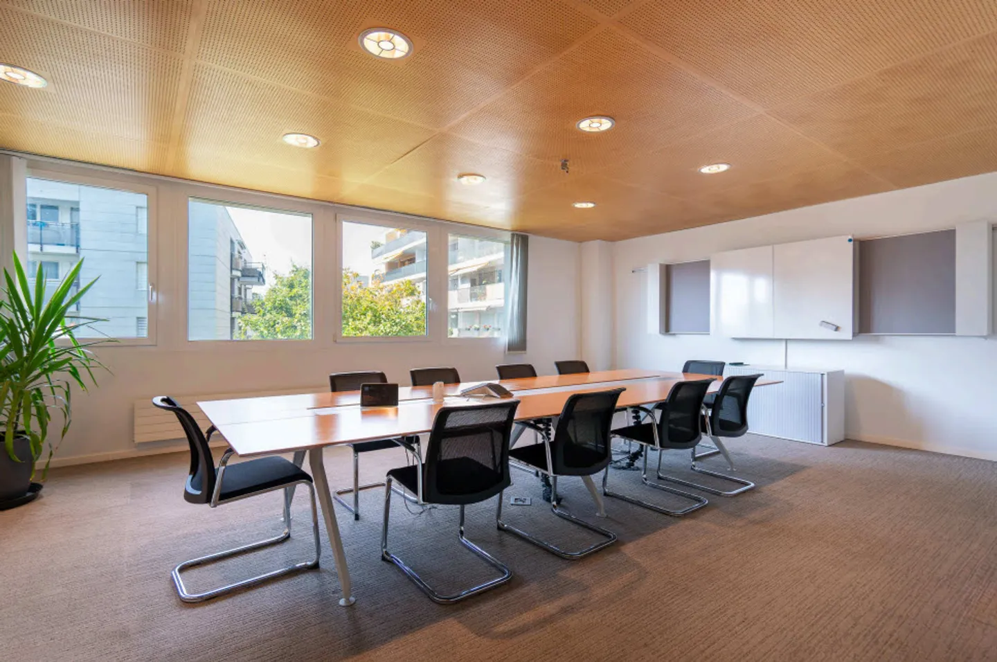 Commerce - Photo 10 of 10