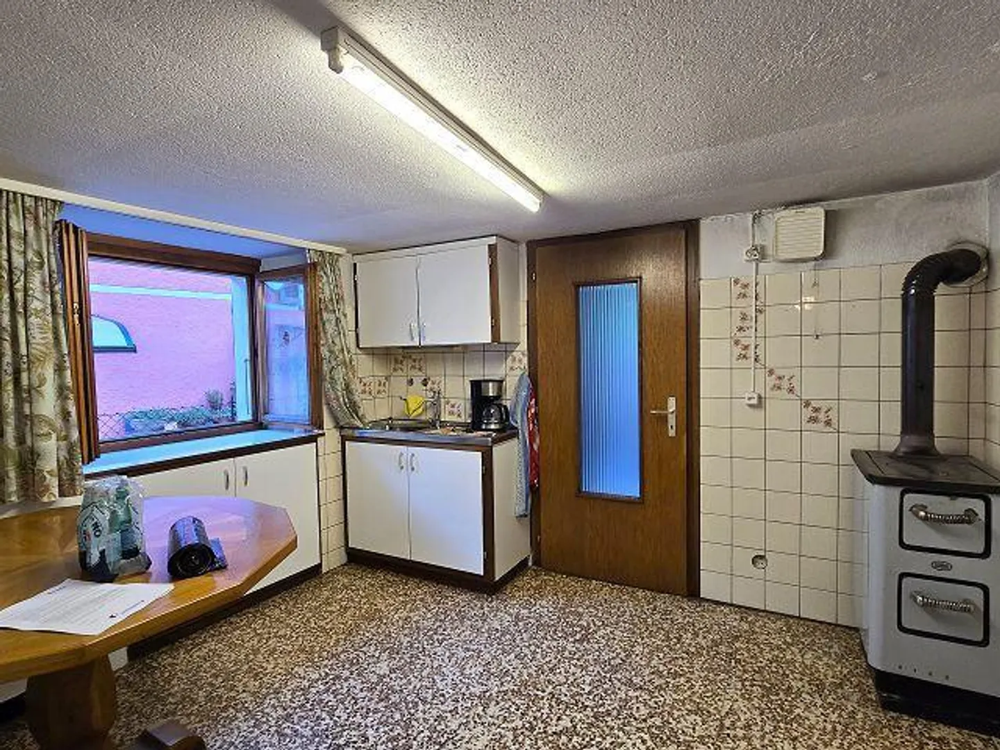 Maison de village 4 1/2 pièces avec jardin dans un emplacement très beau / C... - Photo 7 sur 36