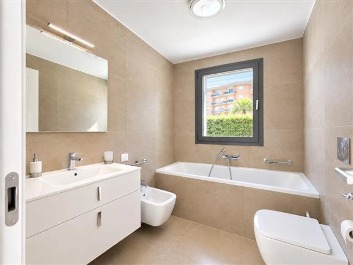 Pregassona : Appartement 4.5 pièces - Photo 3 sur 7