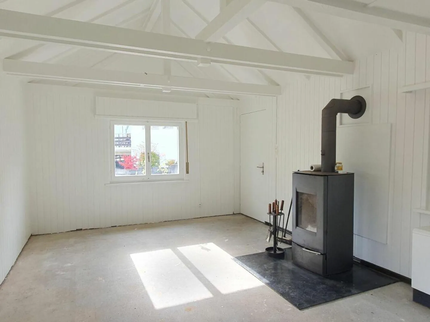 Small residential or holiday home with garden in sunny location - Photo 6 of 9