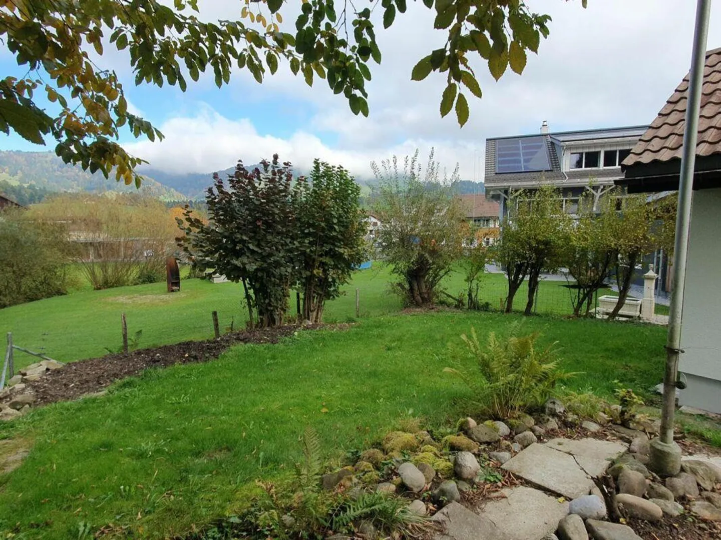 Small residential or holiday home with garden in sunny location - Photo 7 of 9