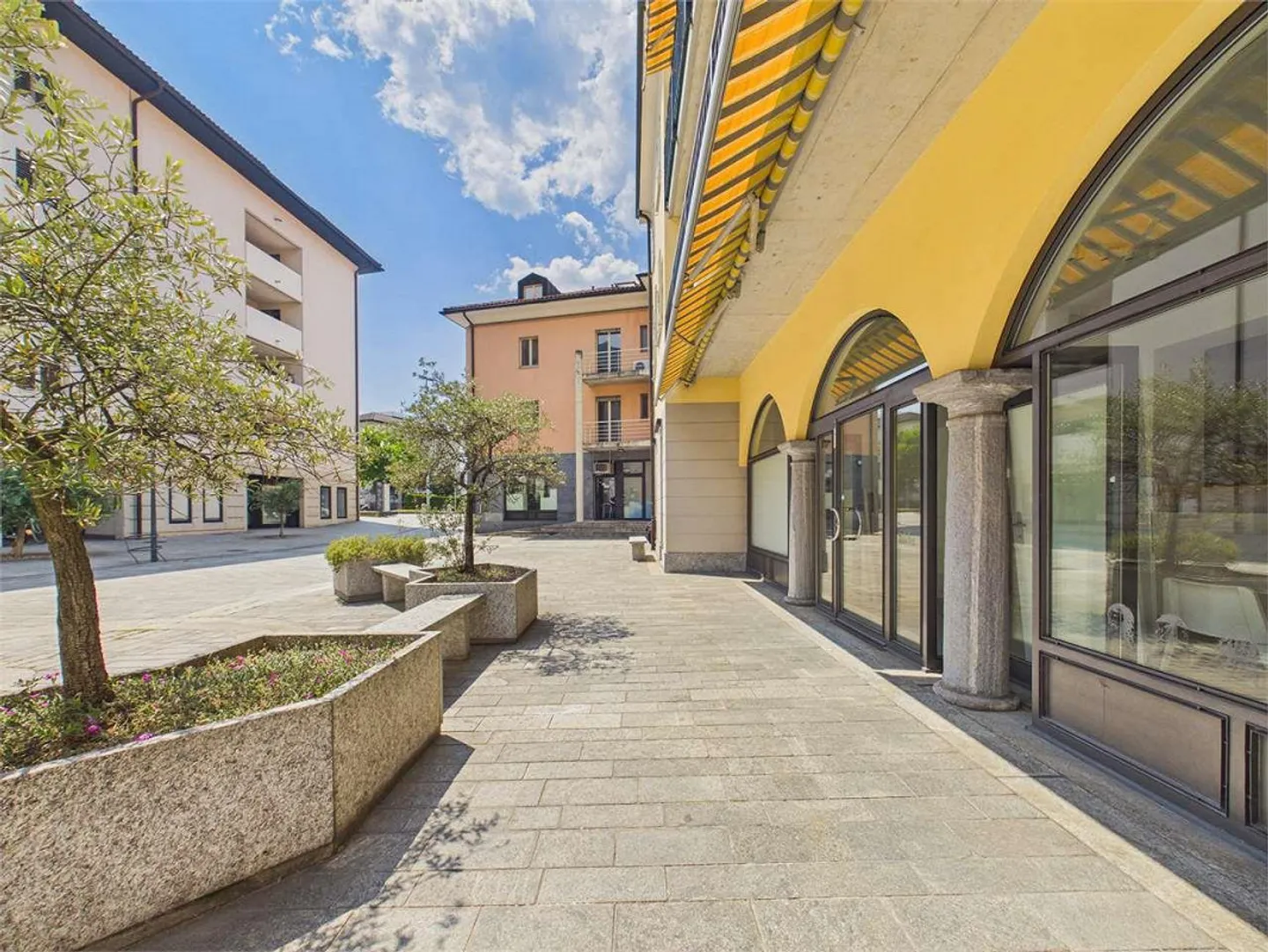 Spazio commerciale esclusivo a Bellinzona - Foto 5 di 8
