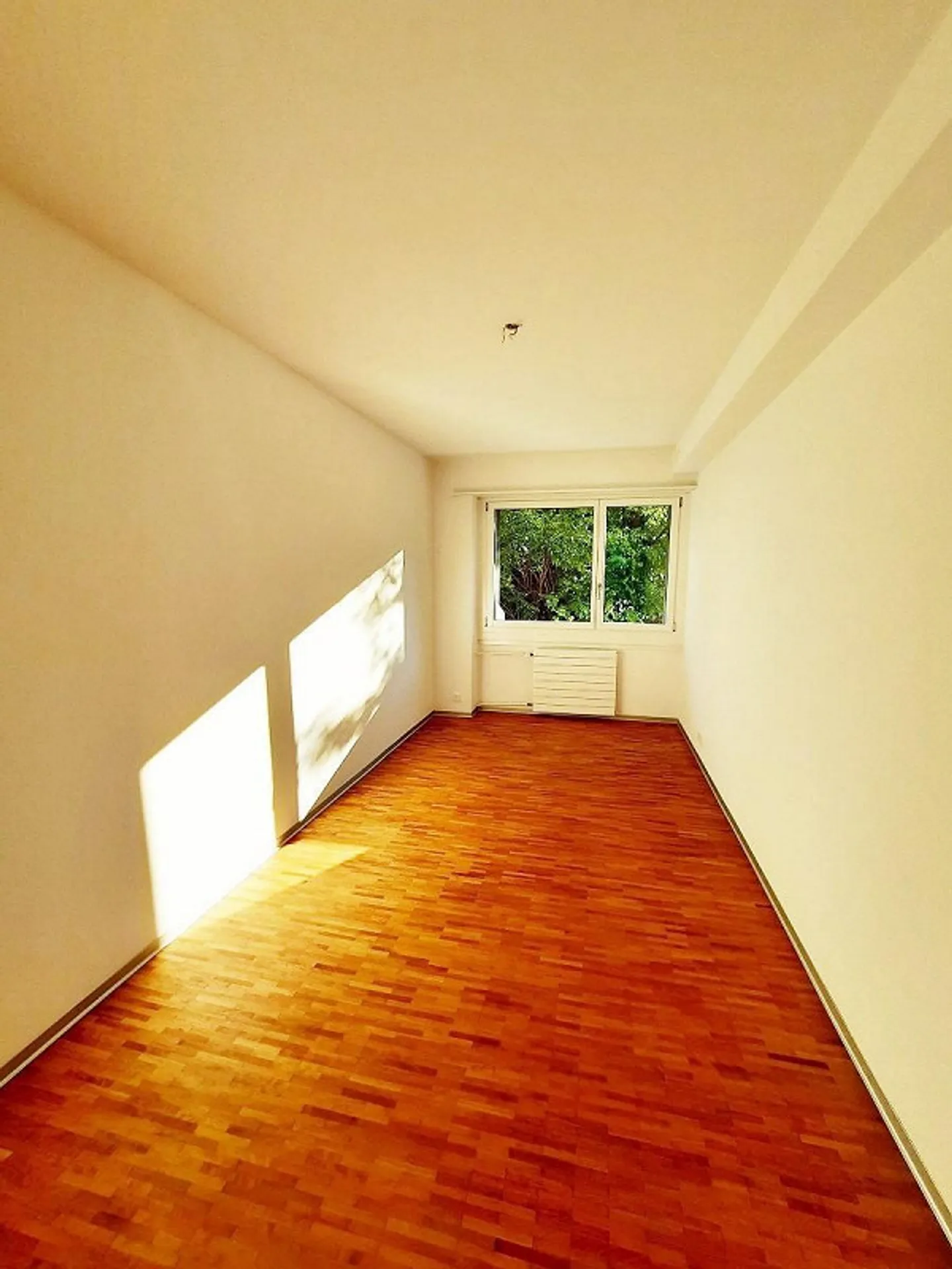 Moderne Wohnung am Eigerplatz - Foto 6 von 8