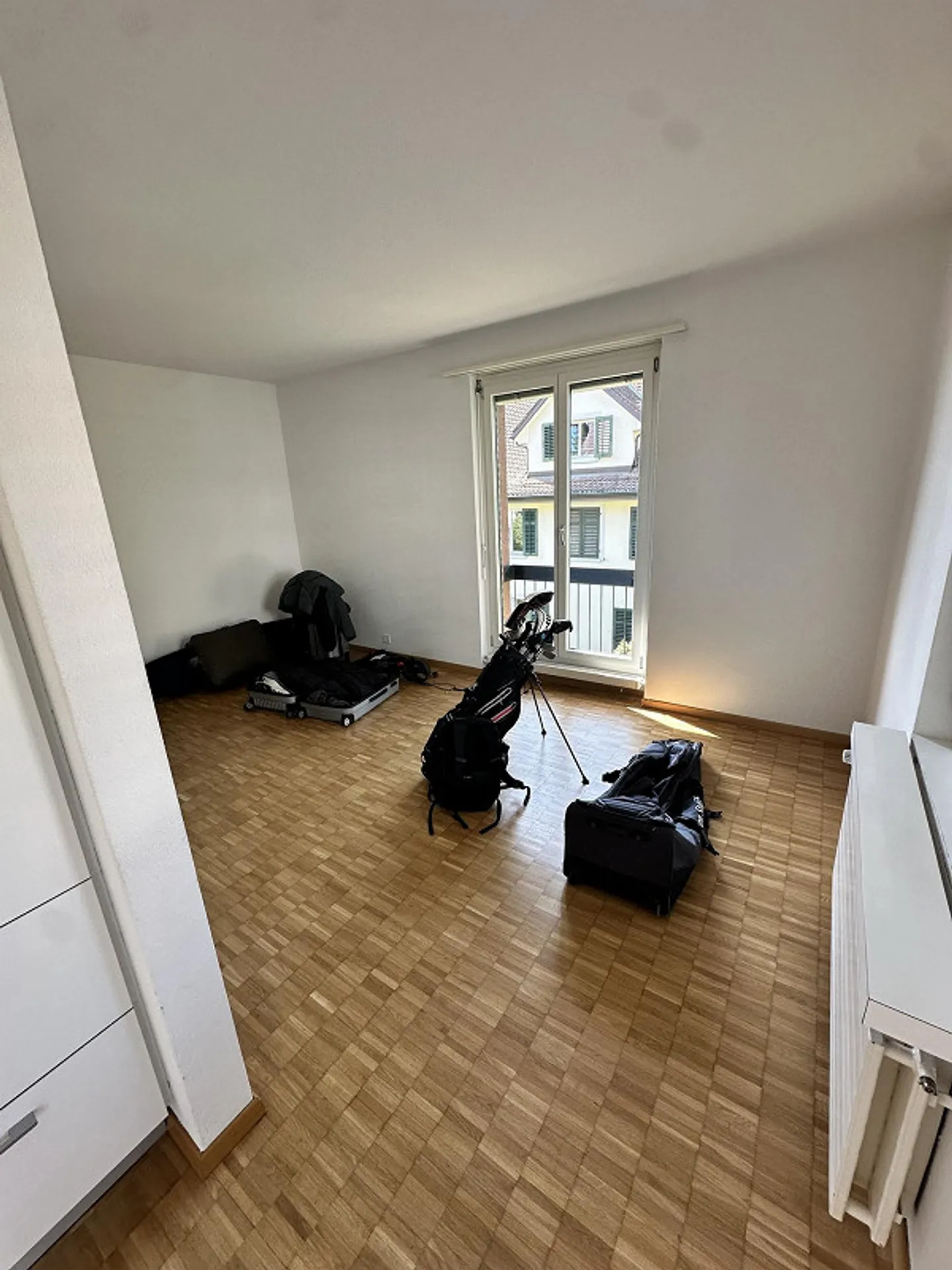 Helles Studio mit Balkon - Foto 5 von 10