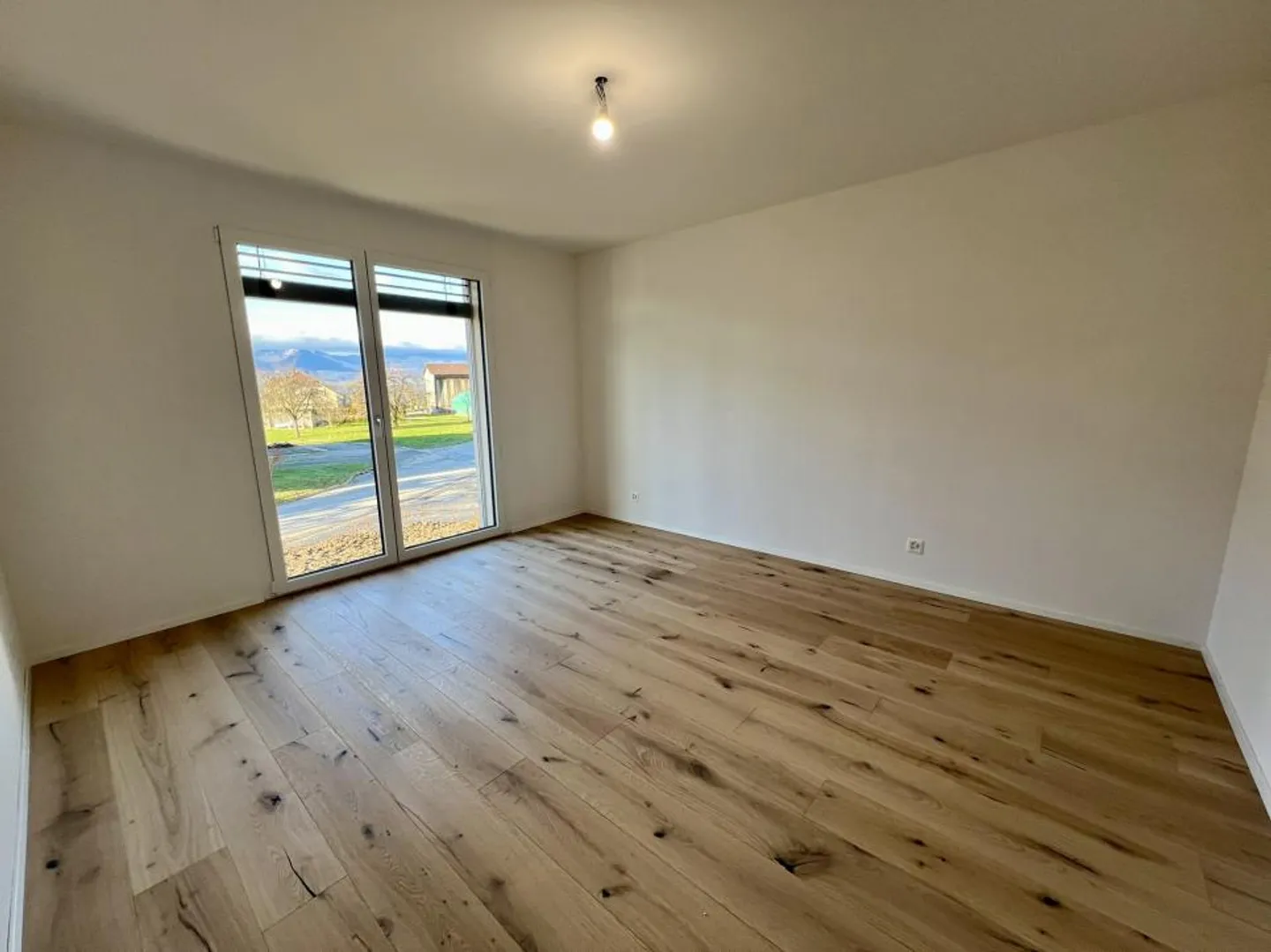Neue 2.5-Zimmer-Wohnung im Erdgeschoss - Foto 4 von 9