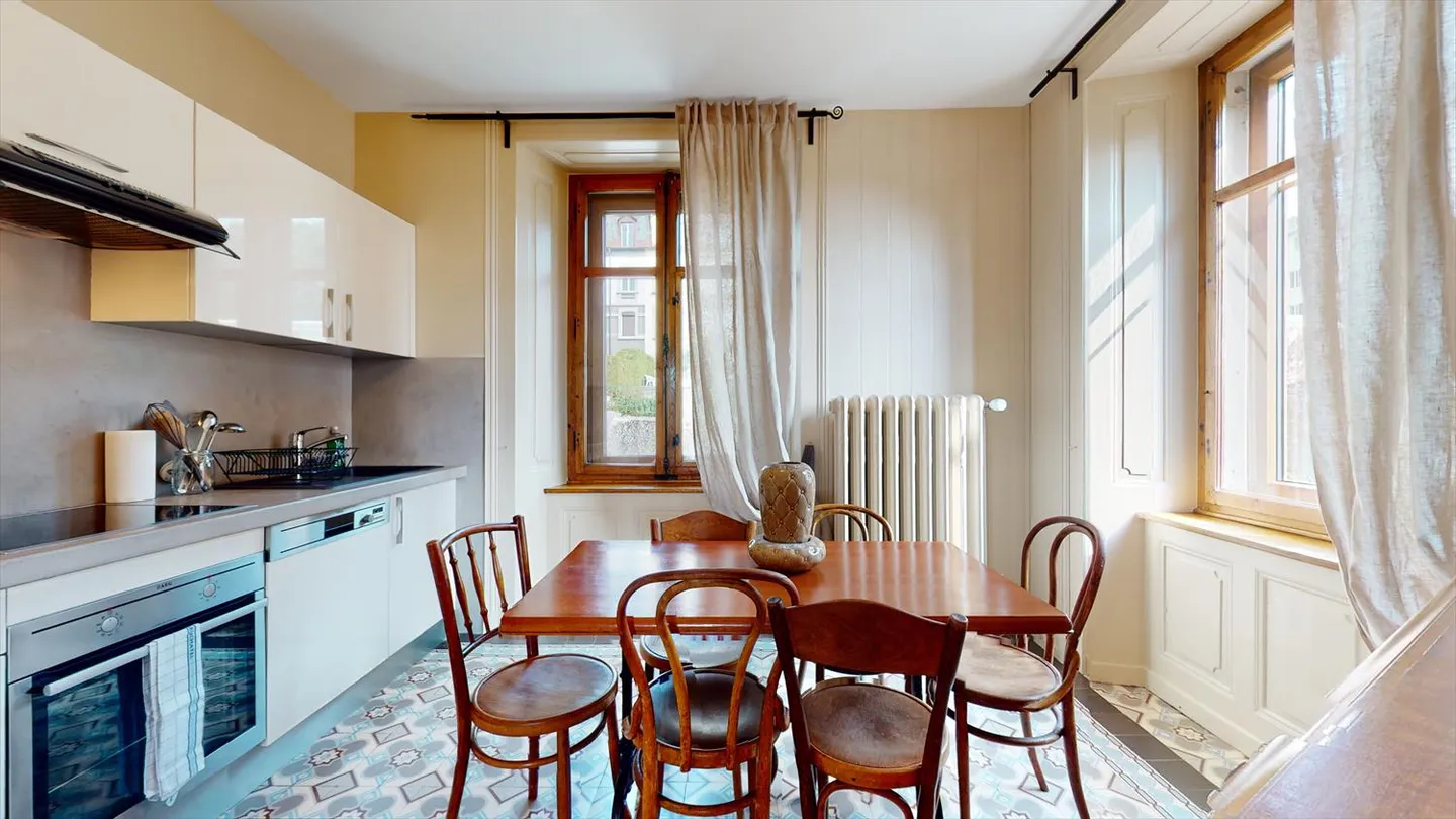 Appartamento arredato 4.5 stanze - Foto 1 di 16