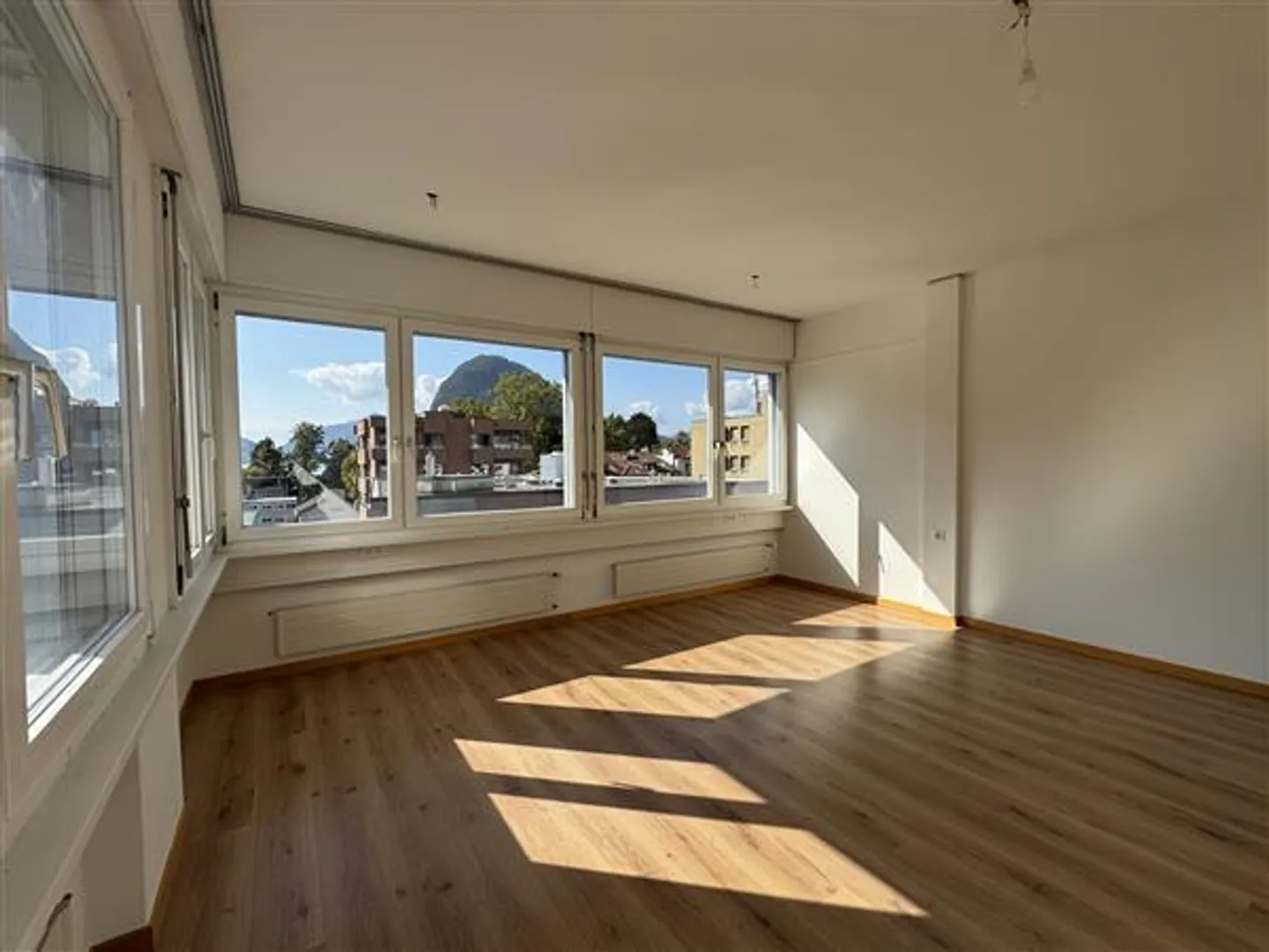 Lugano: Appartamento 3.5 locali - Foto 6 di 10