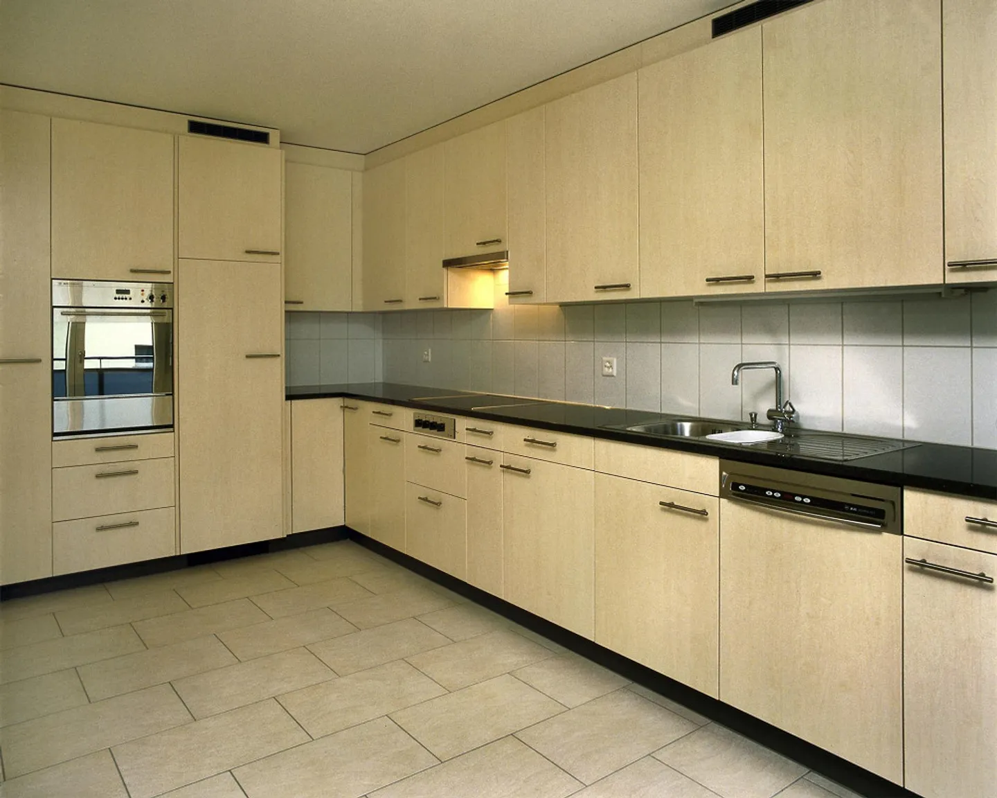 Zentrales Apartment in Rotkreuz - Foto 3 von 7