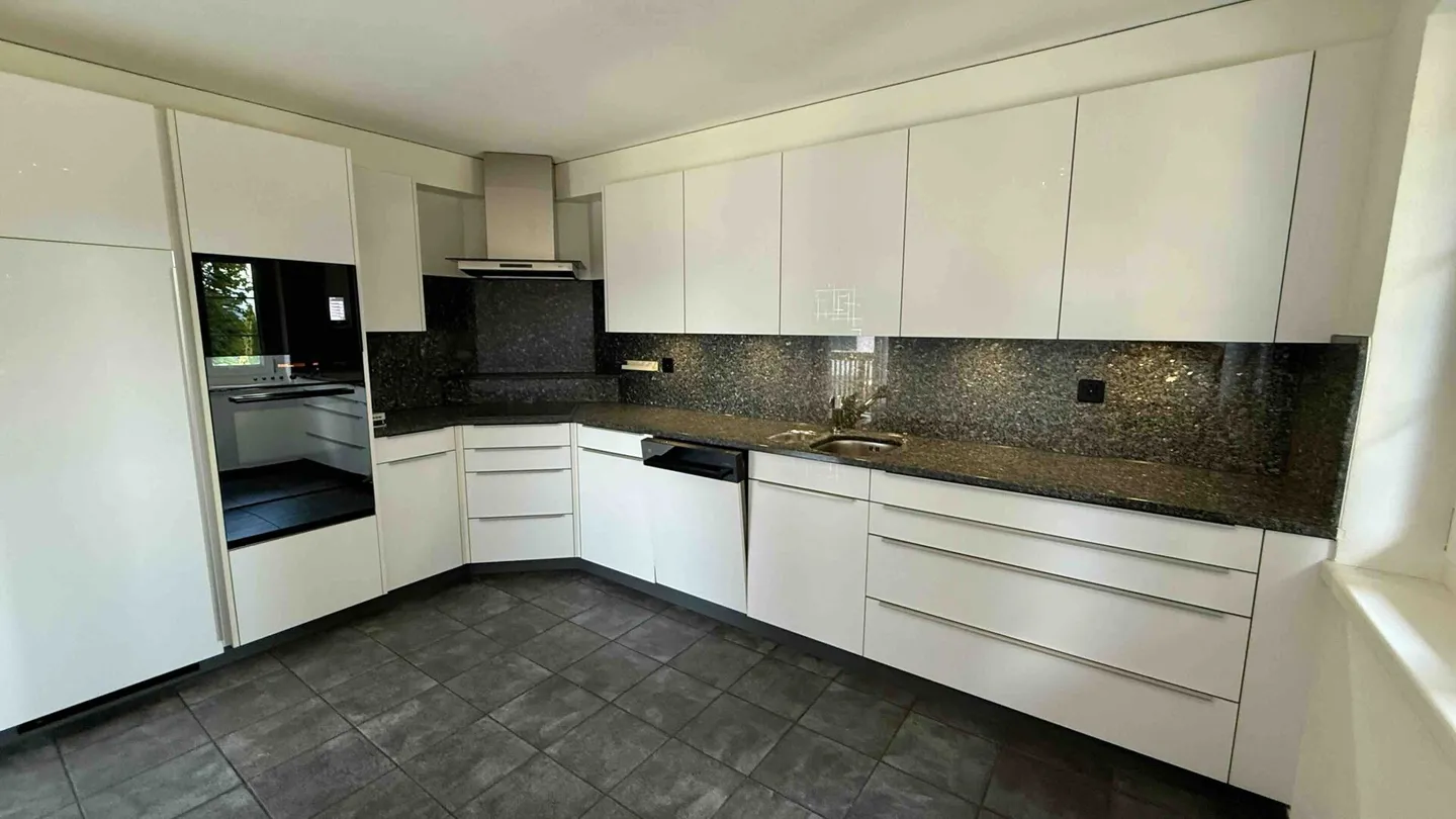 Appartamento 5.5 stanze nel centro del villaggio di Zihlschlacht - Foto 6 di 11