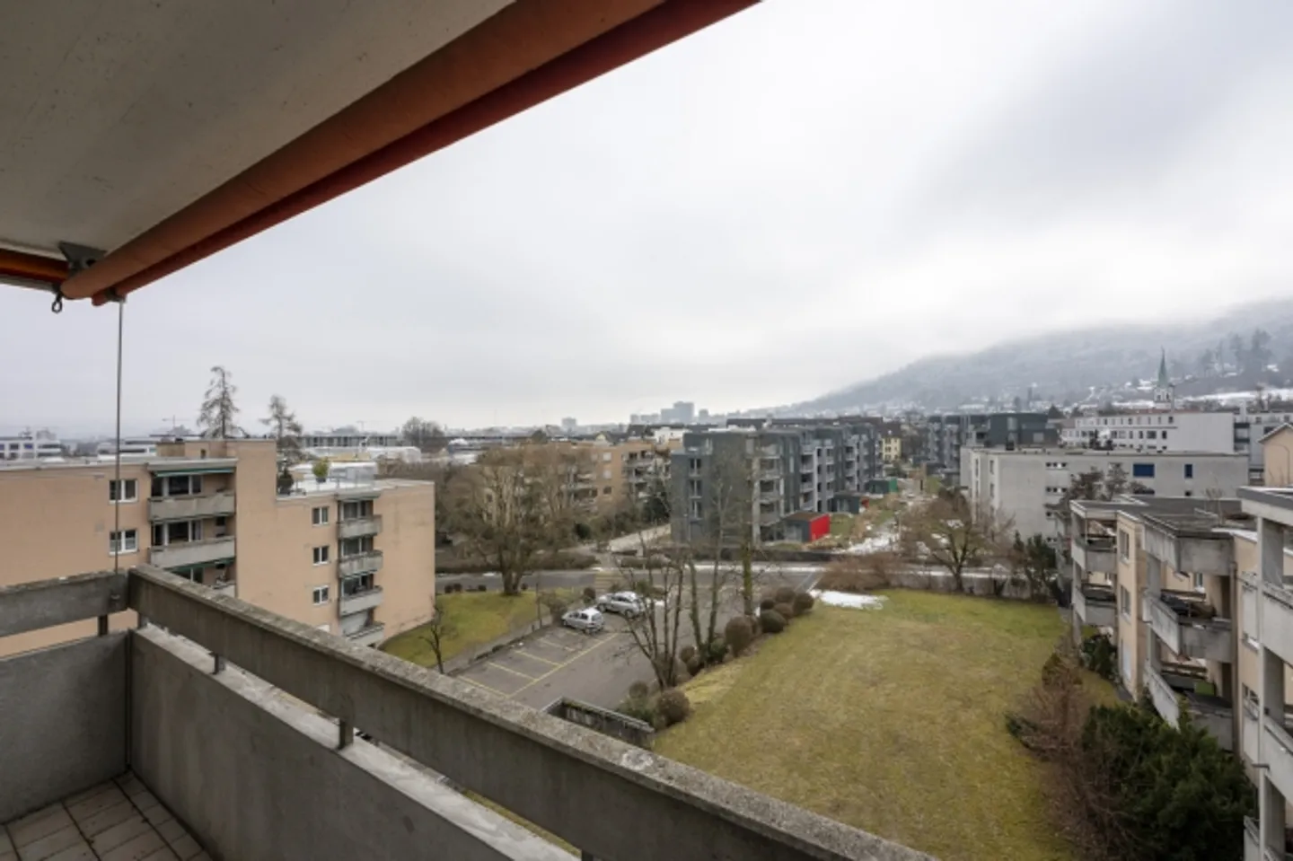 2.5-room apartment on the 4th floor - Photo 7 of 9