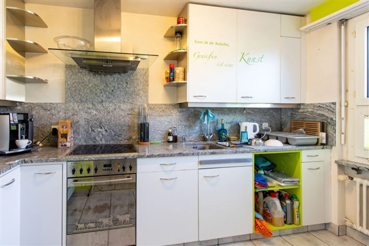 Casa a schiera di 3,5 stanze con potenziale e vista sul verde - Foto 9 di 17