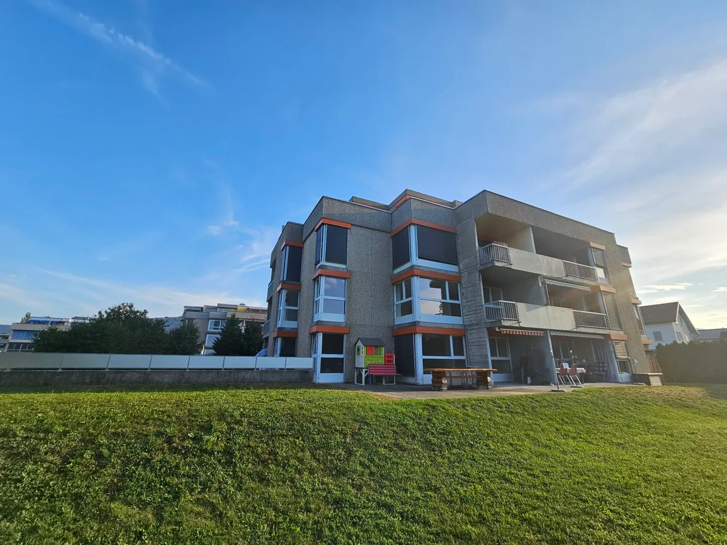 Bel appartement de 3.5 pièces - 3ème étage - Photo 1 sur 7