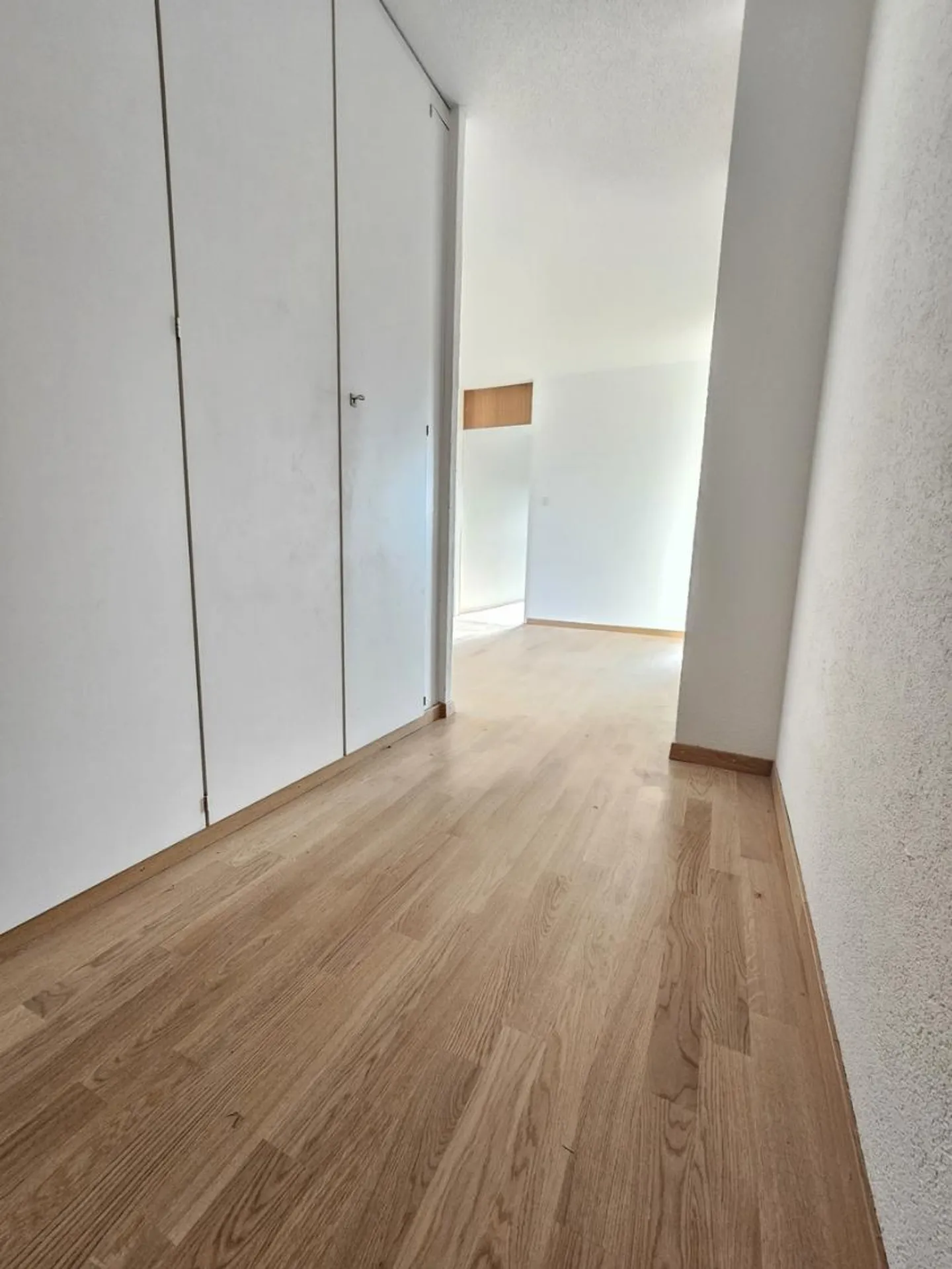 Bel appartement de 3.5 pièces - 3ème étage - Photo 2 sur 7