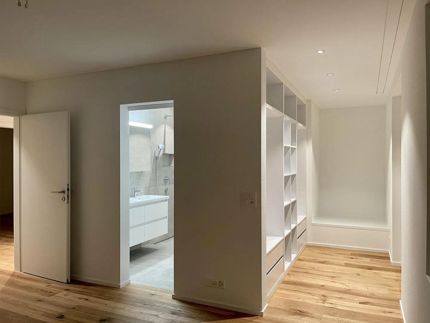 Wunderschönes und modernes Einfamilienhaus - Foto 10 von 17