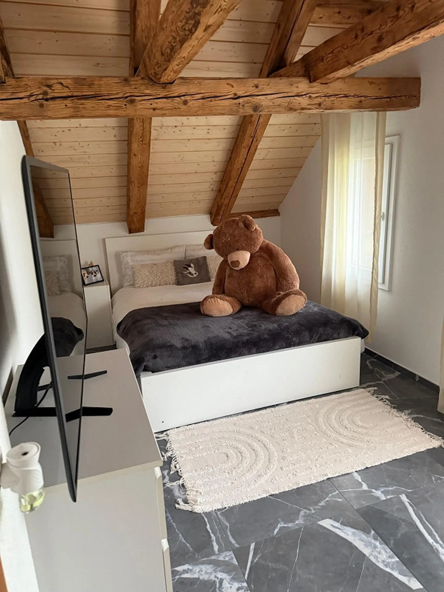 Appartement sous les combles de 3,5 pièces à louer à Silenen - Photo 5 sur 6