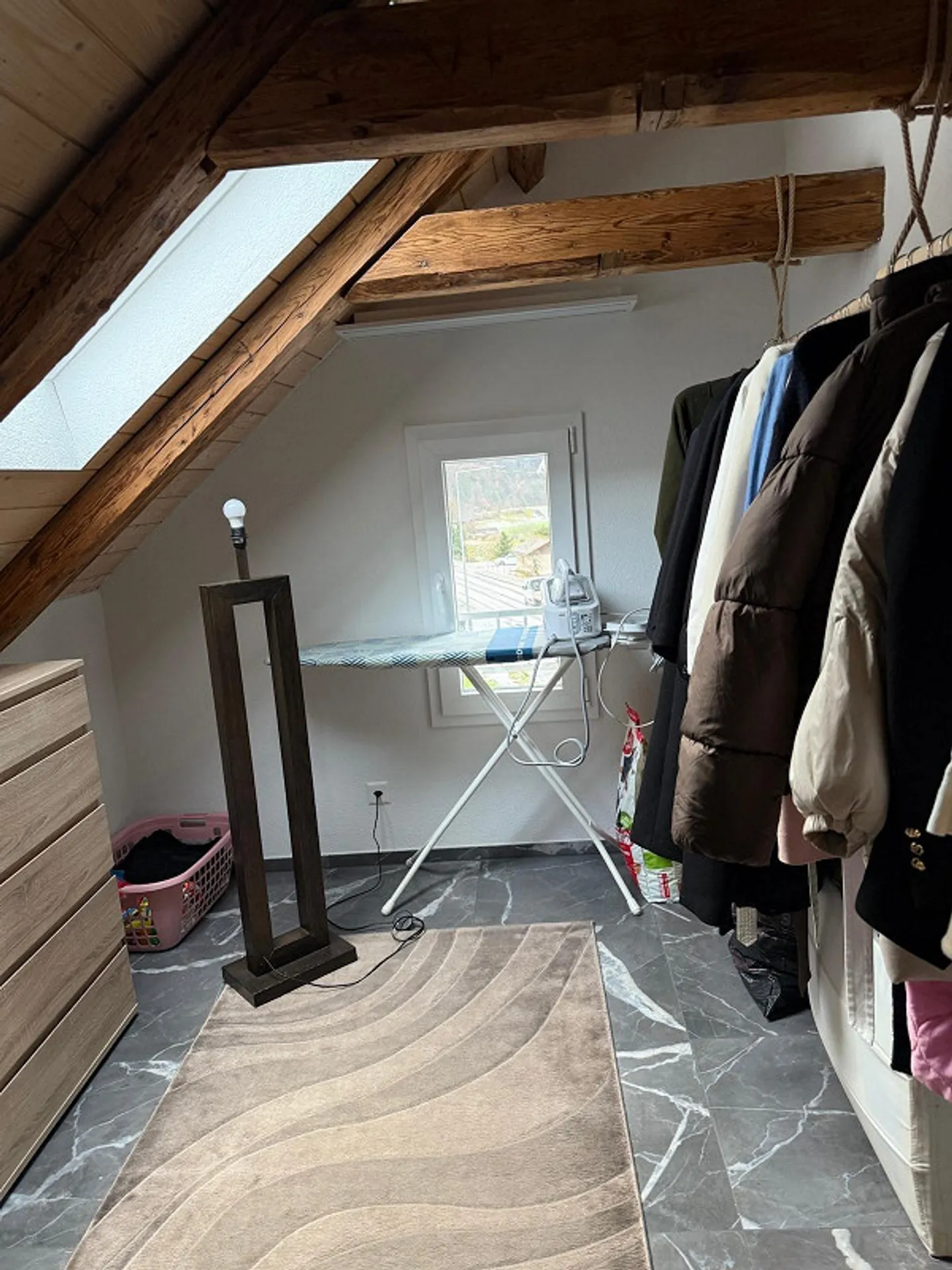 Appartement sous les combles de 3,5 pièces à louer à Silenen - Photo 6 sur 6
