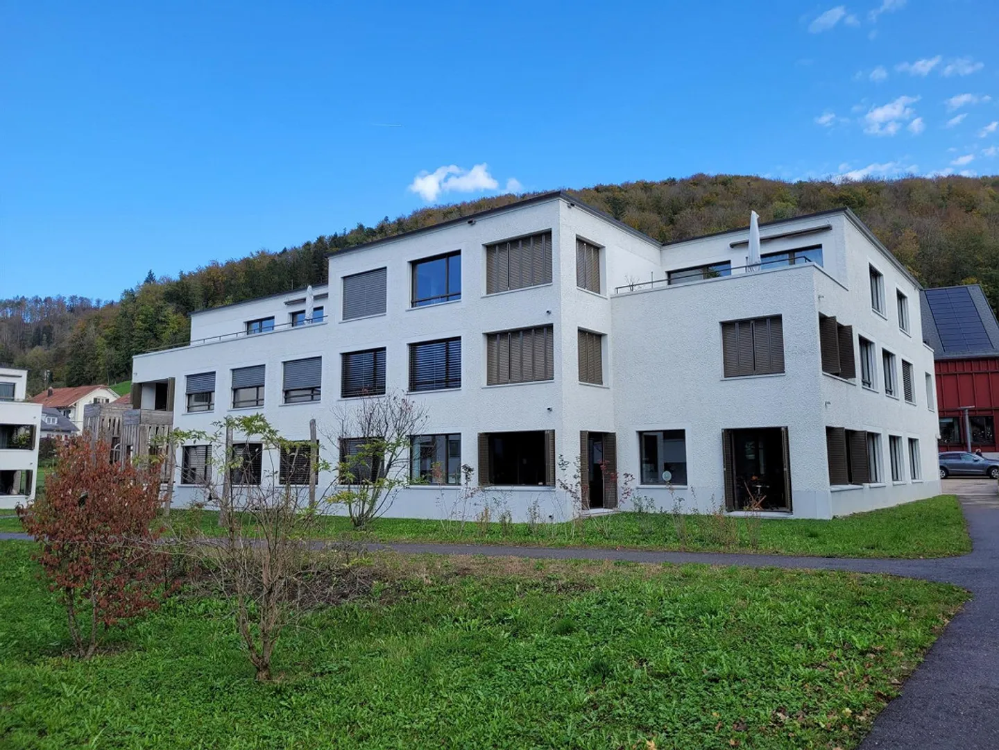 Einzelzimmer an schöner Lage - Foto 2 von 4