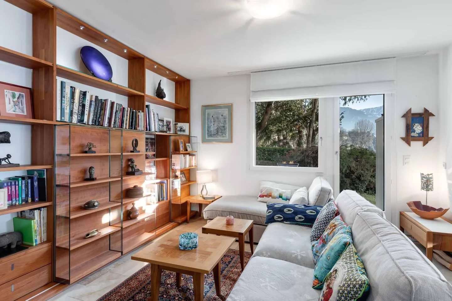 Rare! Apartment directly on the water with boat dock - Photo 8 of 13