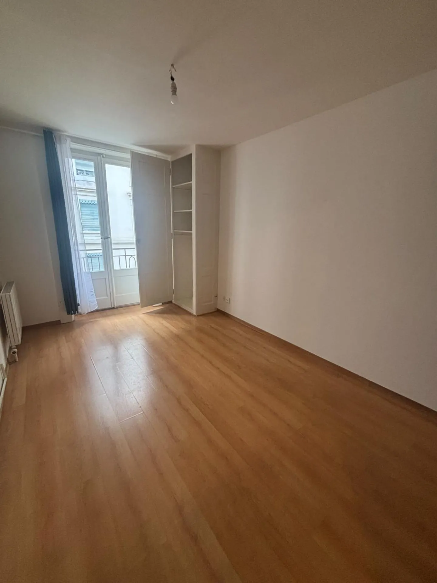 Appartement à louer - Photo 3 sur 4