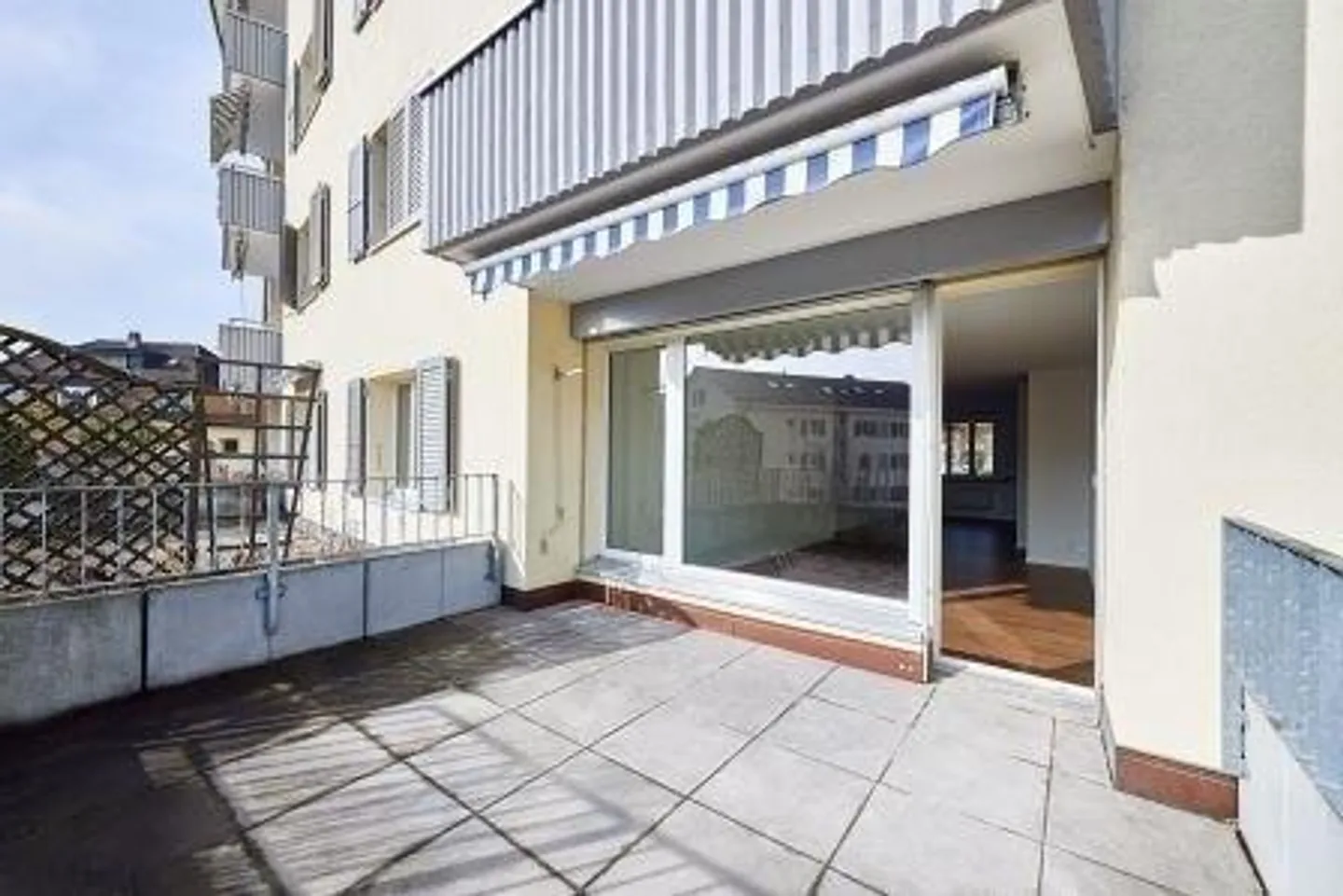 Appartamento moderno con bella terrazza! - Foto 8 di 8