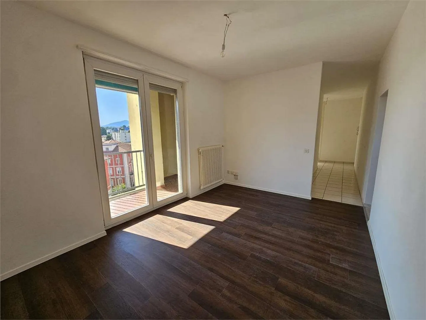 Chiasso, in affitto ottimo 3.5 locali con balcone - Foto 1 di 7