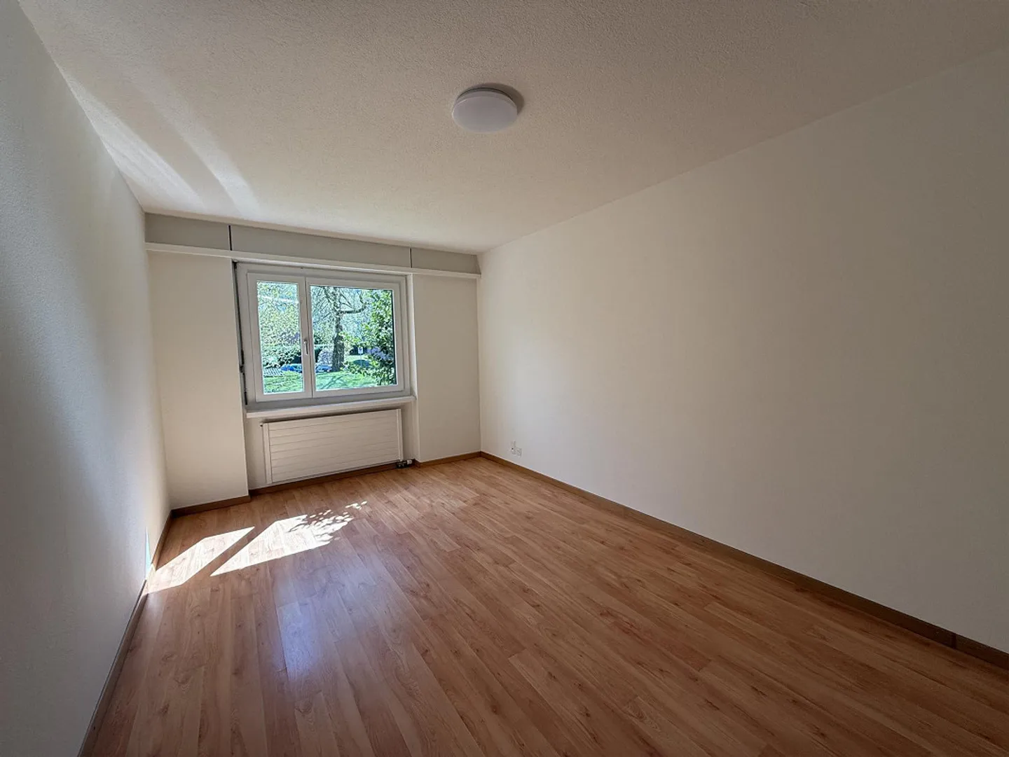 3.5-room apartment with garden seating area - Photo 6 of 10