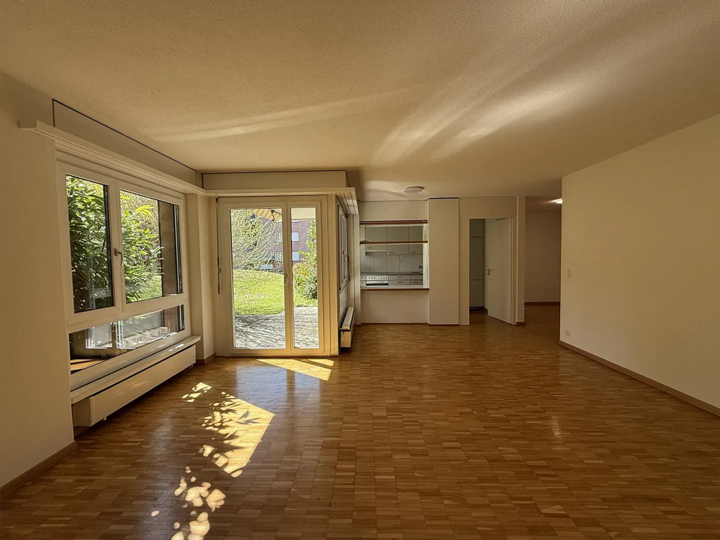 3.5-room apartment with garden seating area - Photo 7 of 10