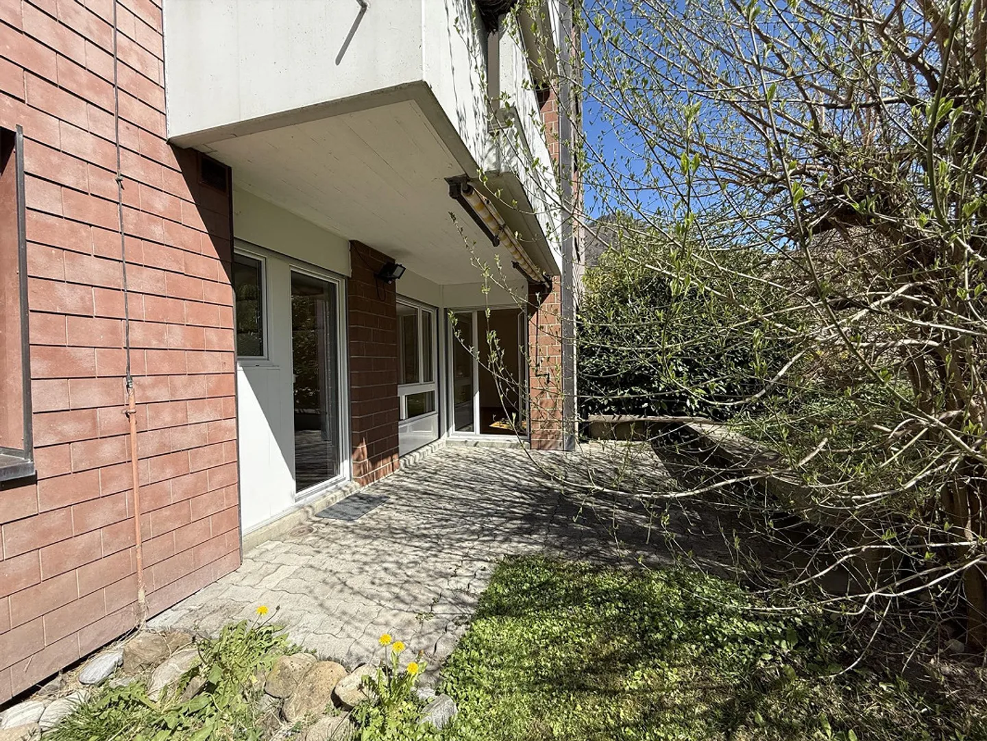 3.5-room apartment with garden seating area - Photo 1 of 10