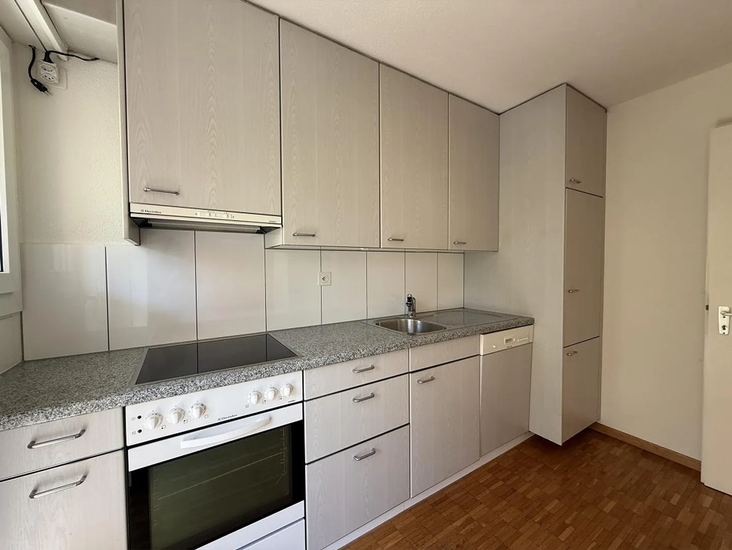 3.5-room apartment with garden seating area - Photo 3 of 10