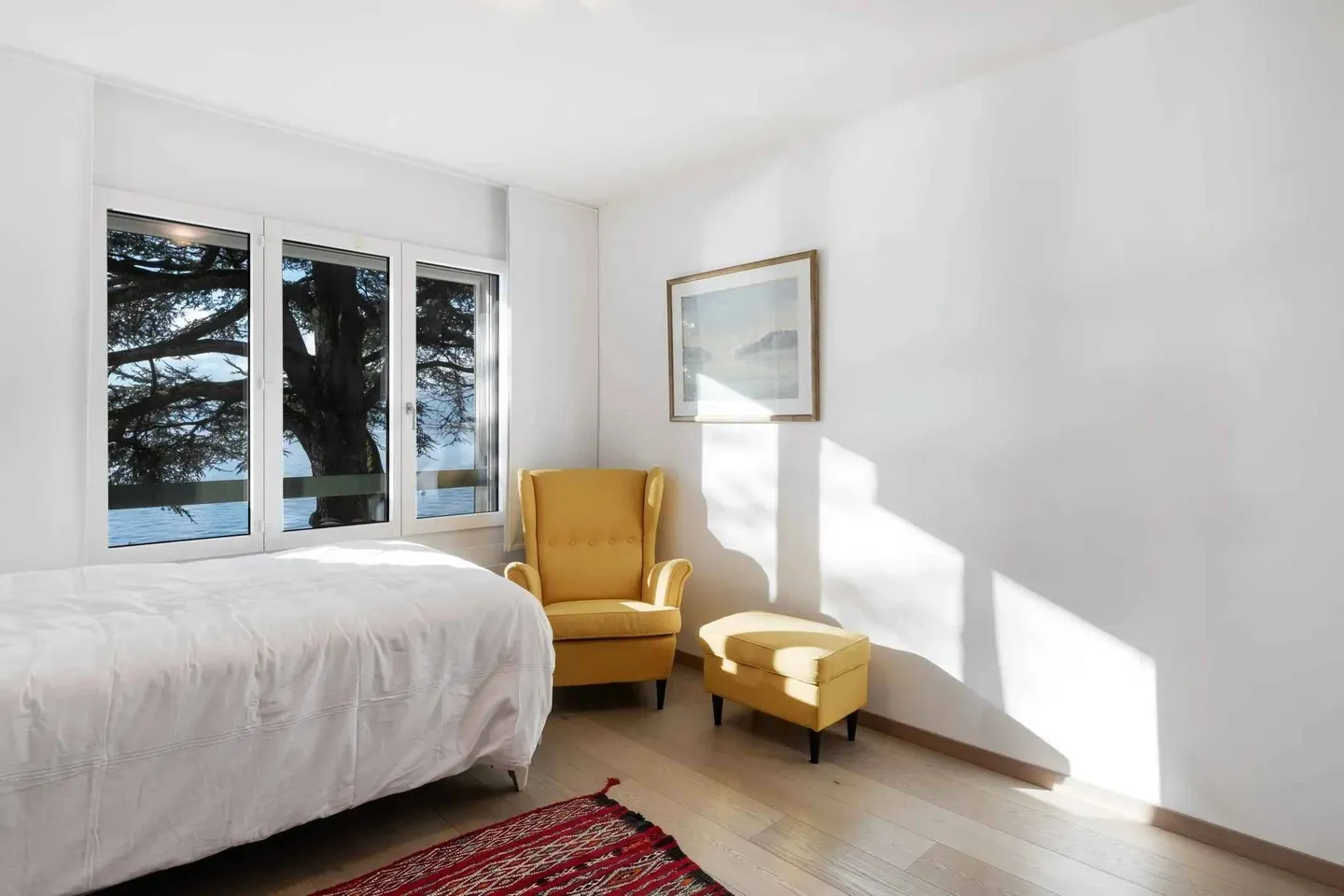 Rare! Apartment directly on the water with boat dock - Photo 13 of 13