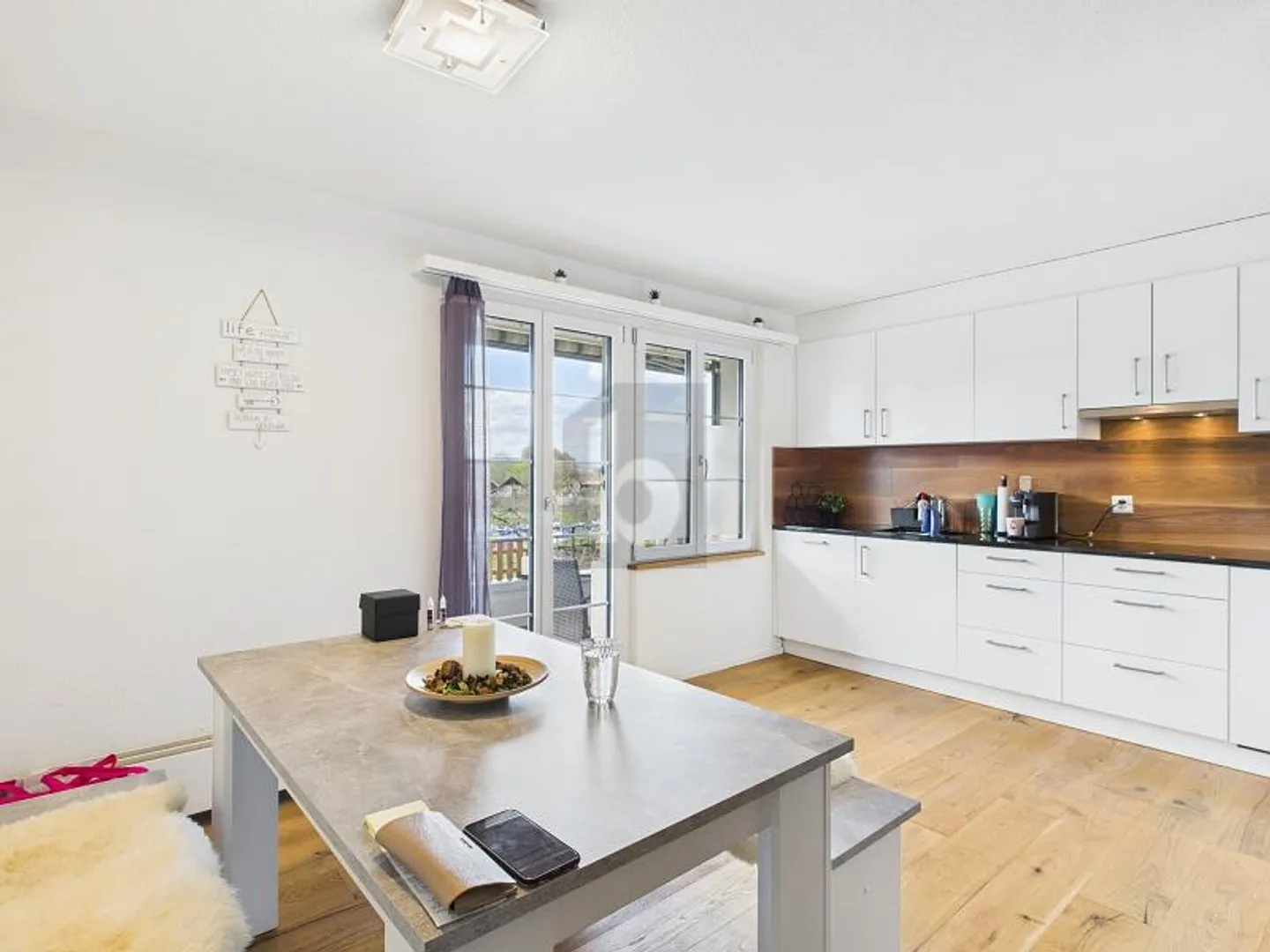 Appartement 3.5 pièces - Foto 1 von 5