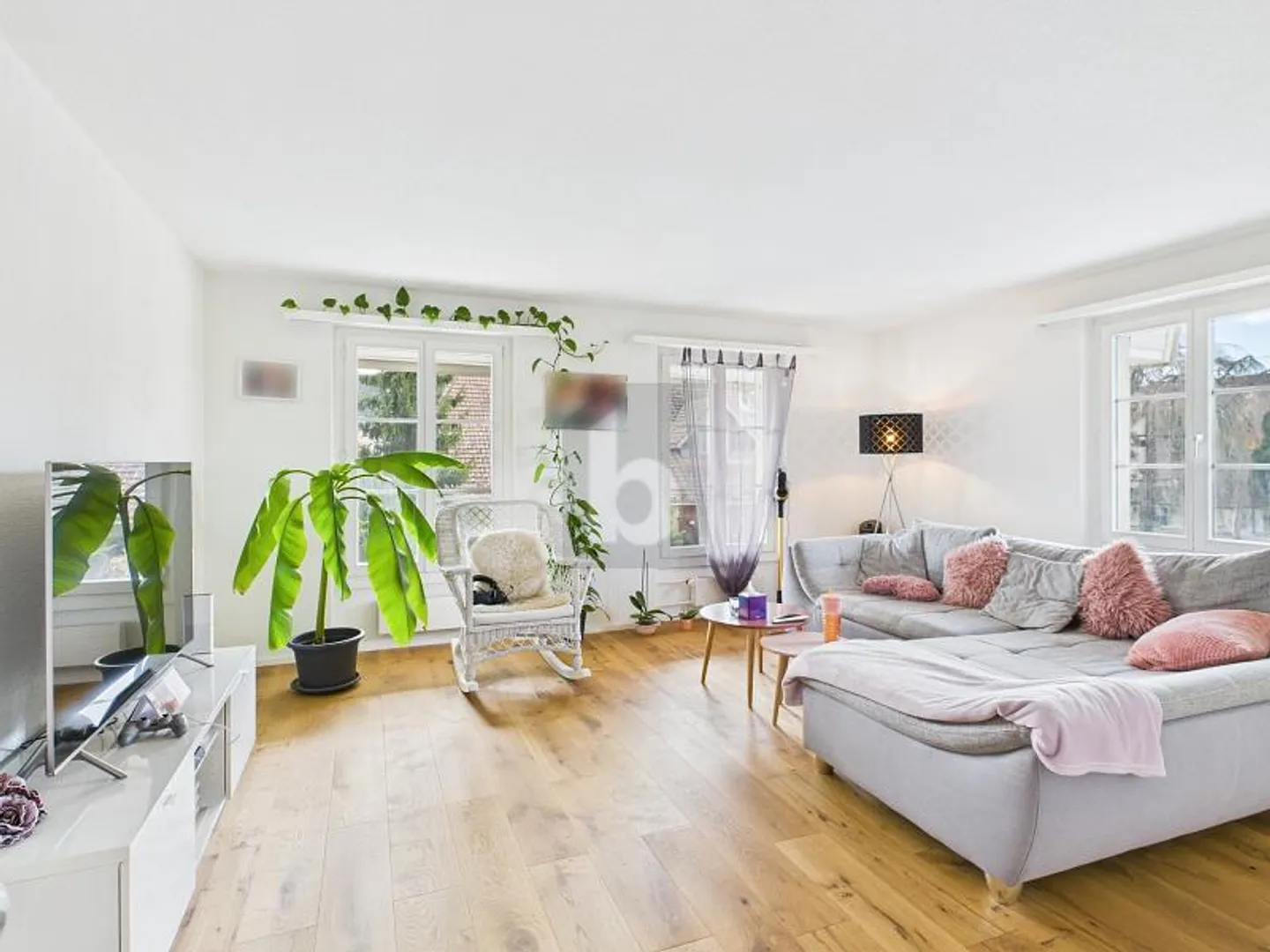 Appartement 3.5 pièces - Foto 2 von 5