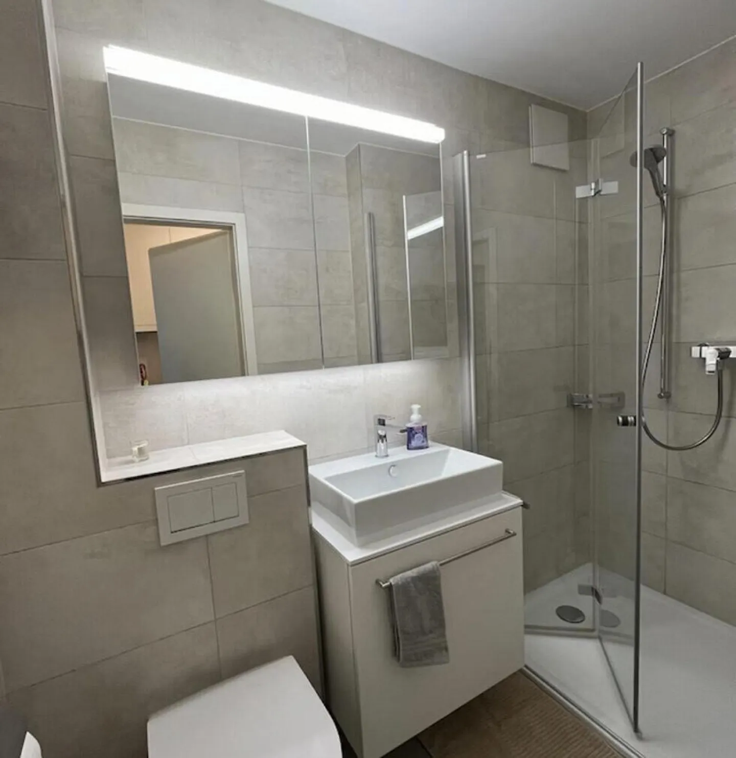 Appartement moderne 1 pièce à Frauenfeld - Photo 3 sur 5
