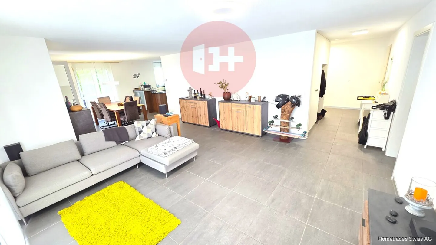 A Dream in the Middle of Lyss! Spacious Ground Floor Apartment! - Photo 2 of 7