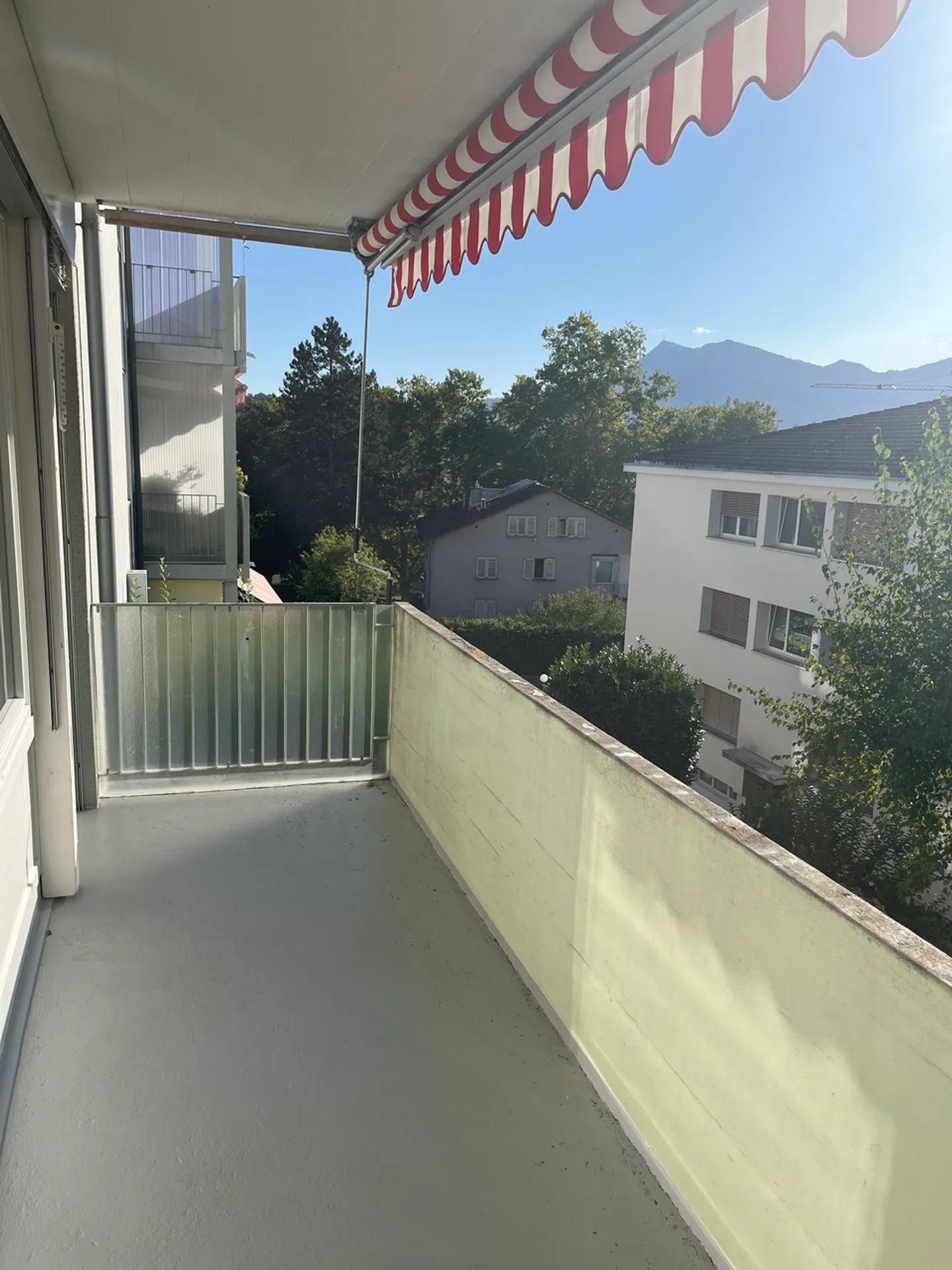 Modernes Apartment in Luzern - Foto 2 von 3