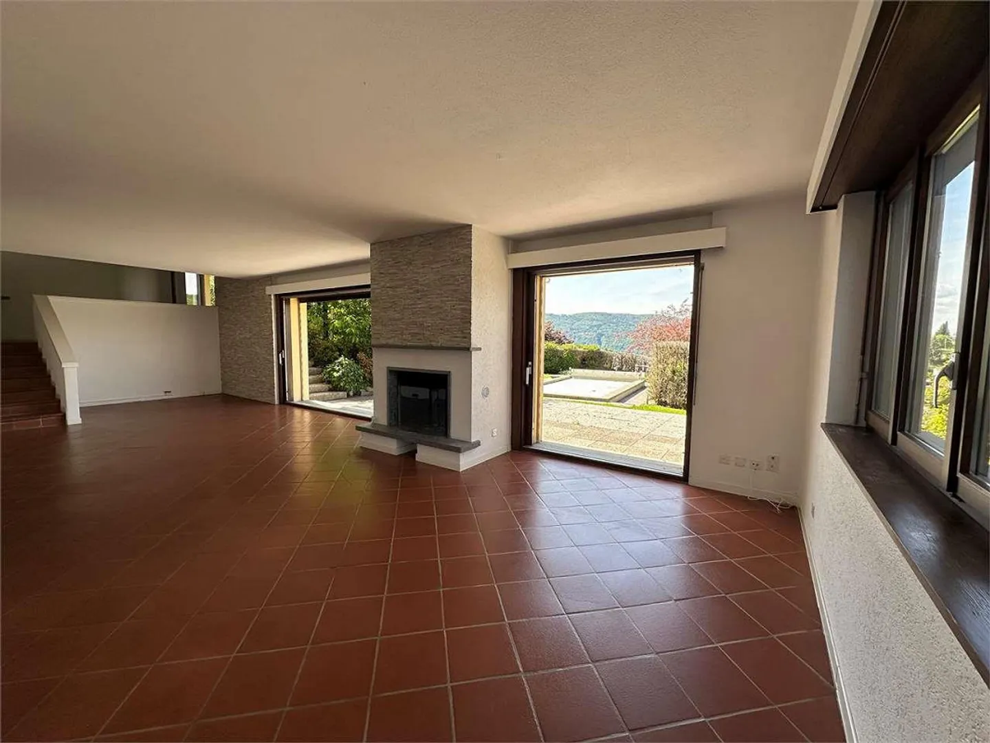 Wunderschöne Einfamilienvilla mit Pool in Morbio Inferiore, exklusiv - Foto 5 von 13
