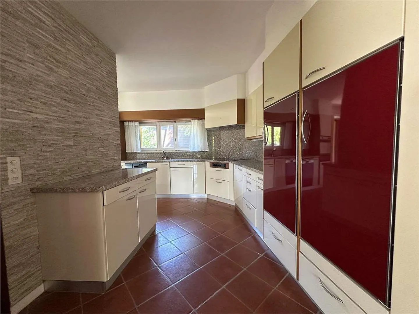 Wunderschöne Einfamilienvilla mit Pool in Morbio Inferiore, exklusiv - Foto 7 von 13