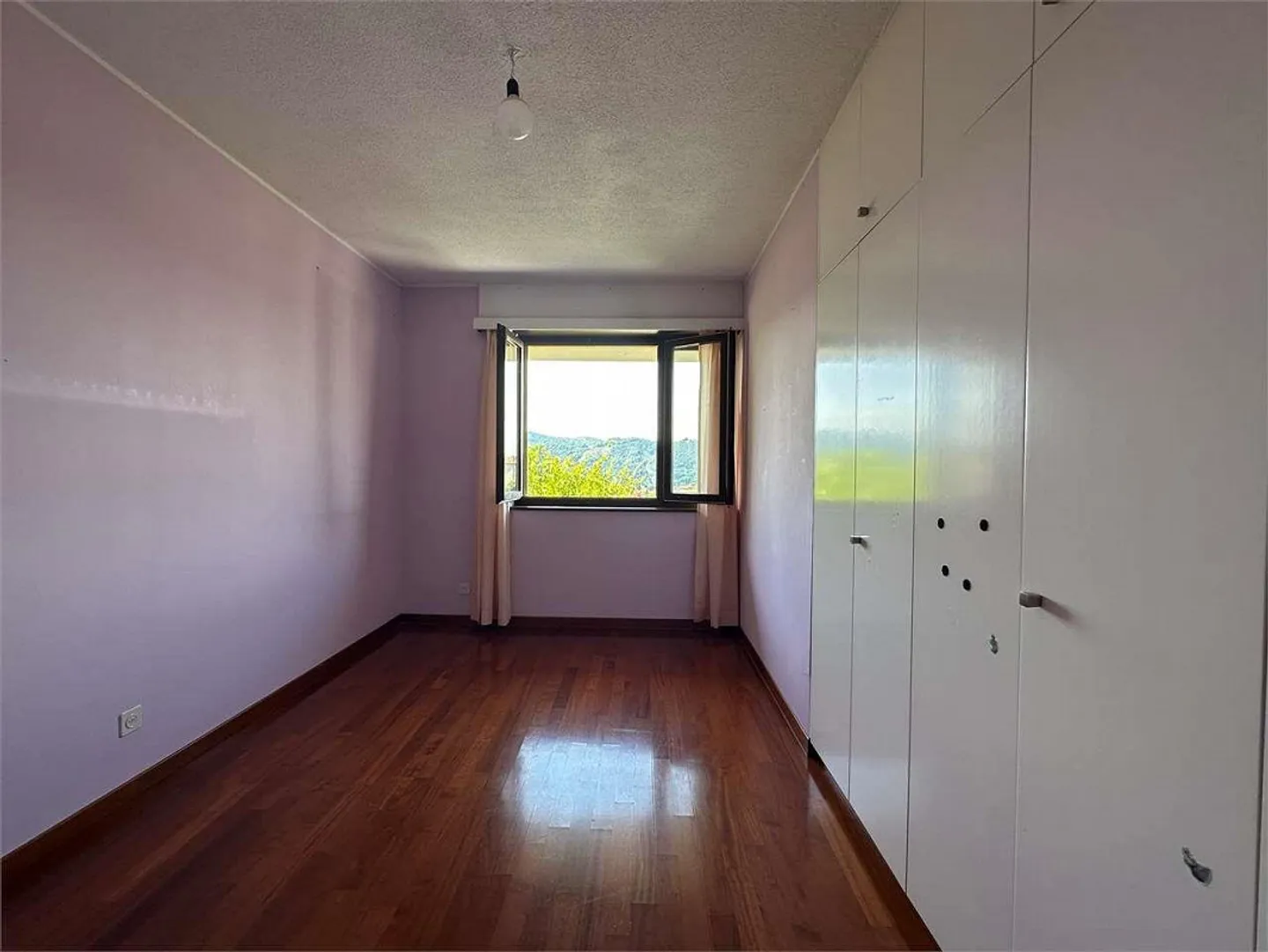 Wunderschöne Einfamilienvilla mit Pool in Morbio Inferiore, exklusiv - Foto 13 von 13